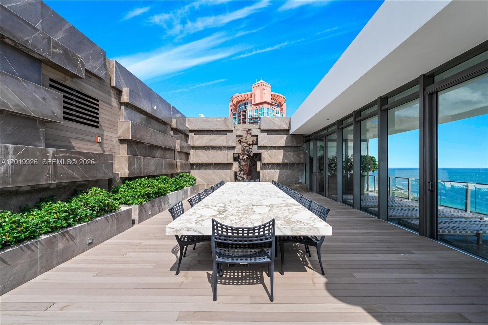 800 S Pointe Dr # 2204, Miami Beach FL 33139 — 38