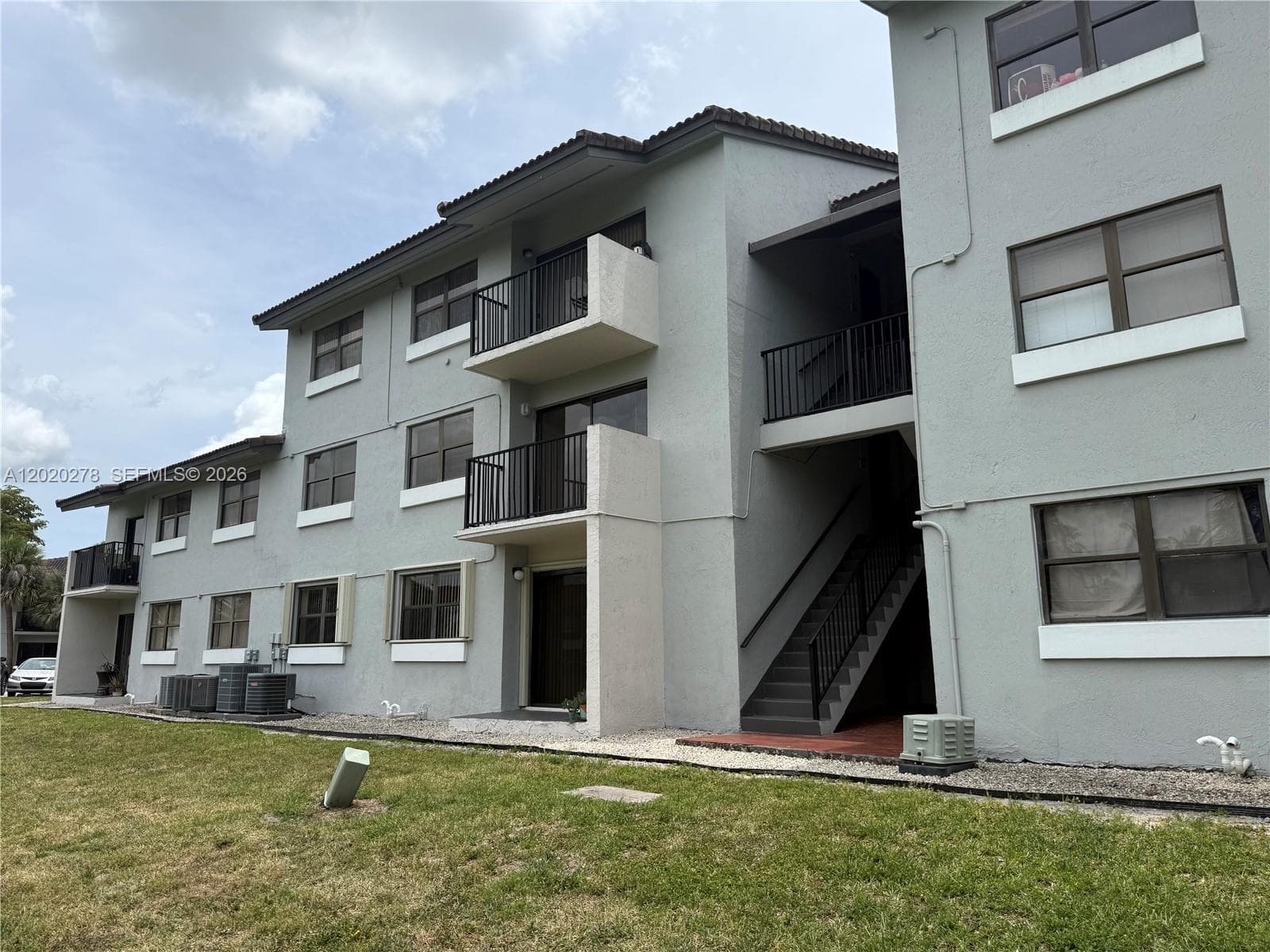 7195 NW 179th St, Hialeah FL 33015 — 22