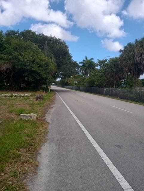 2410 NW 167 St, Miami Gardens FL 33056 — 6