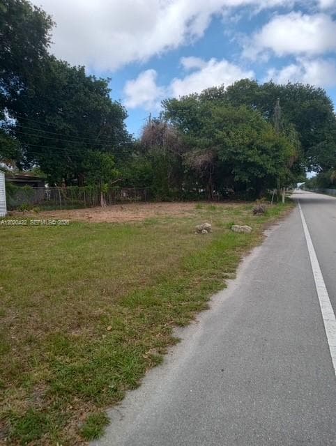 2410 NW 167 St, Miami Gardens FL 33056 — 9