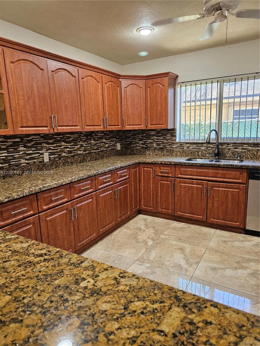 15851 NW 37th Ct, Miami Gardens FL 33054 — 6
