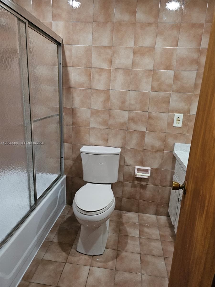 15851 NW 37th Ct, Miami Gardens FL 33054 — 16