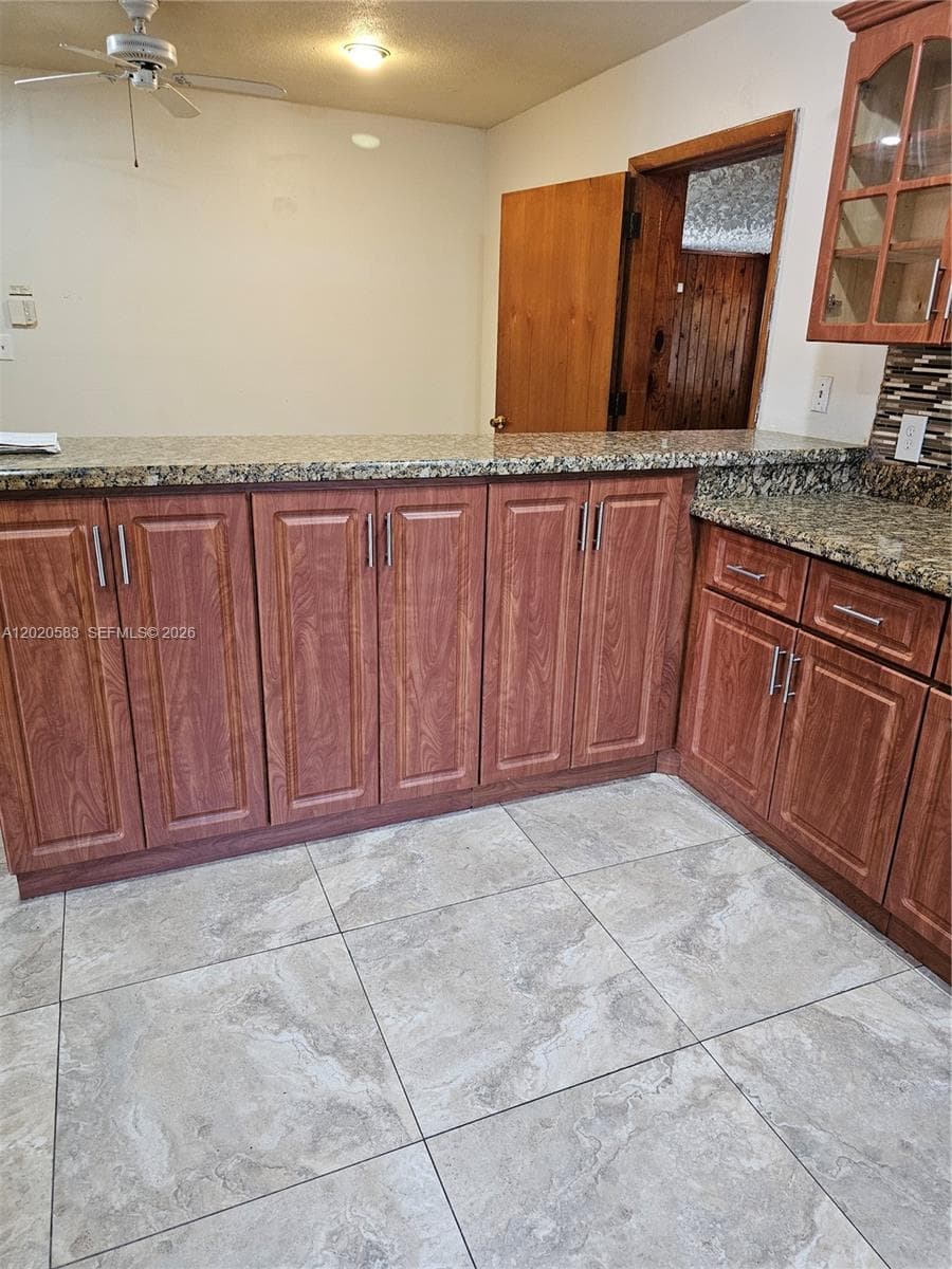 15851 NW 37th Ct, Miami Gardens FL 33054 — 7