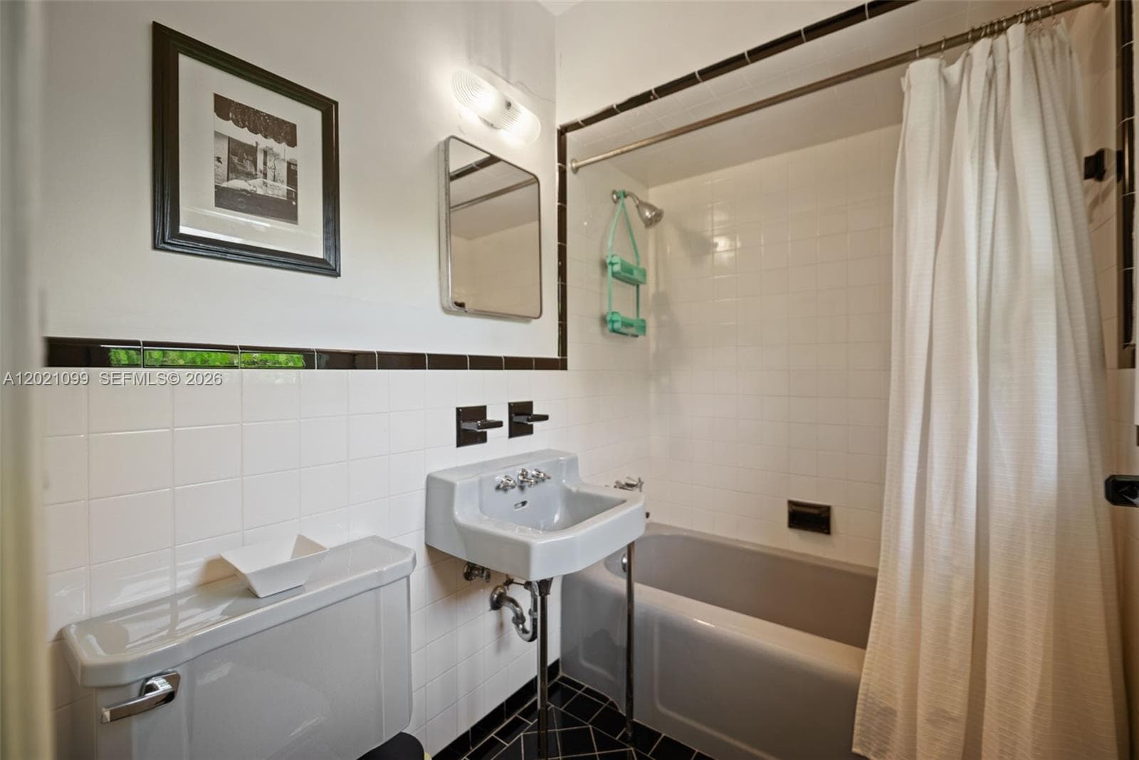 37 Deer Run, Miami Springs FL 33166 — 43
