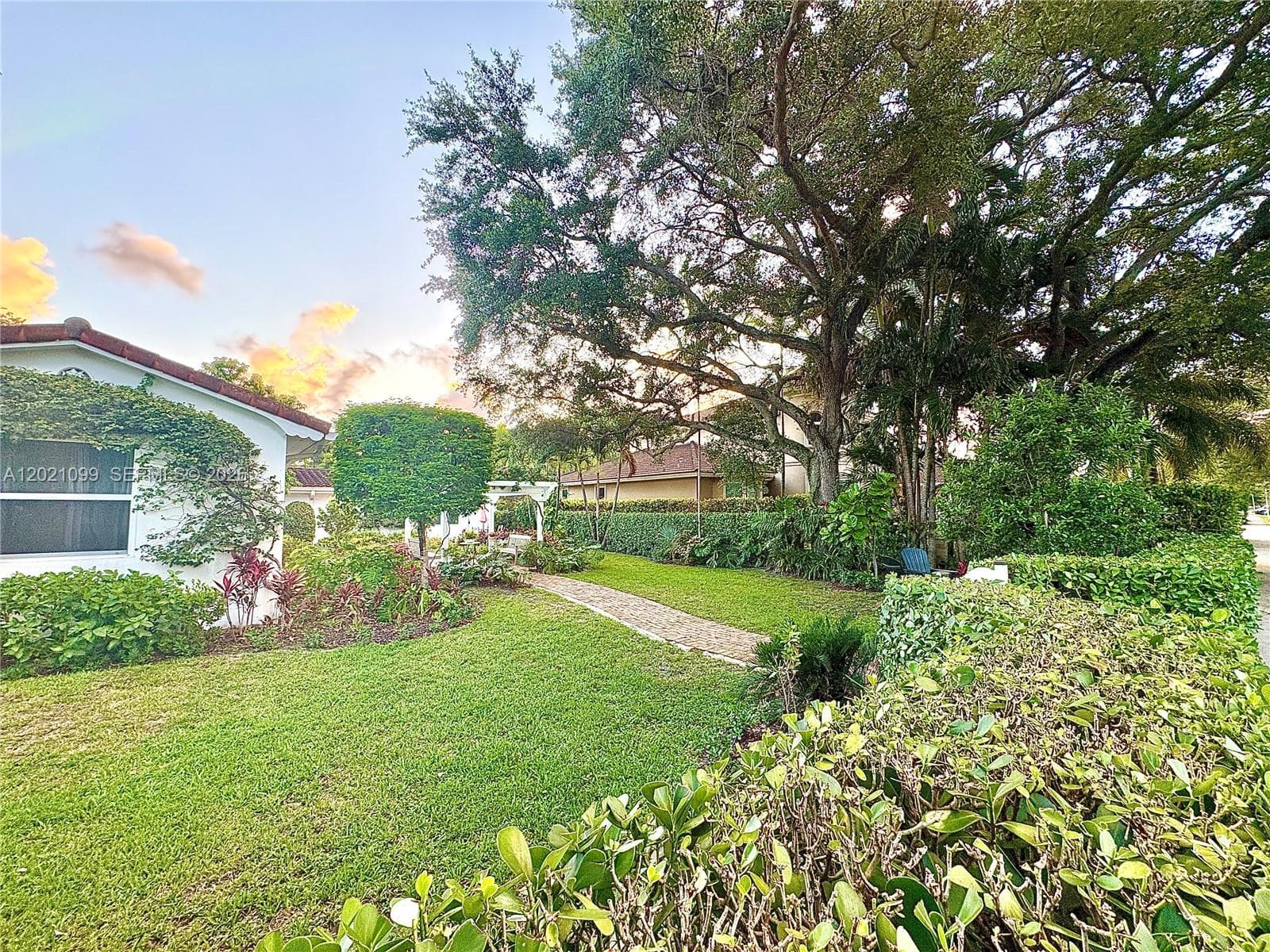 37 Deer Run, Miami Springs FL 33166 — 45