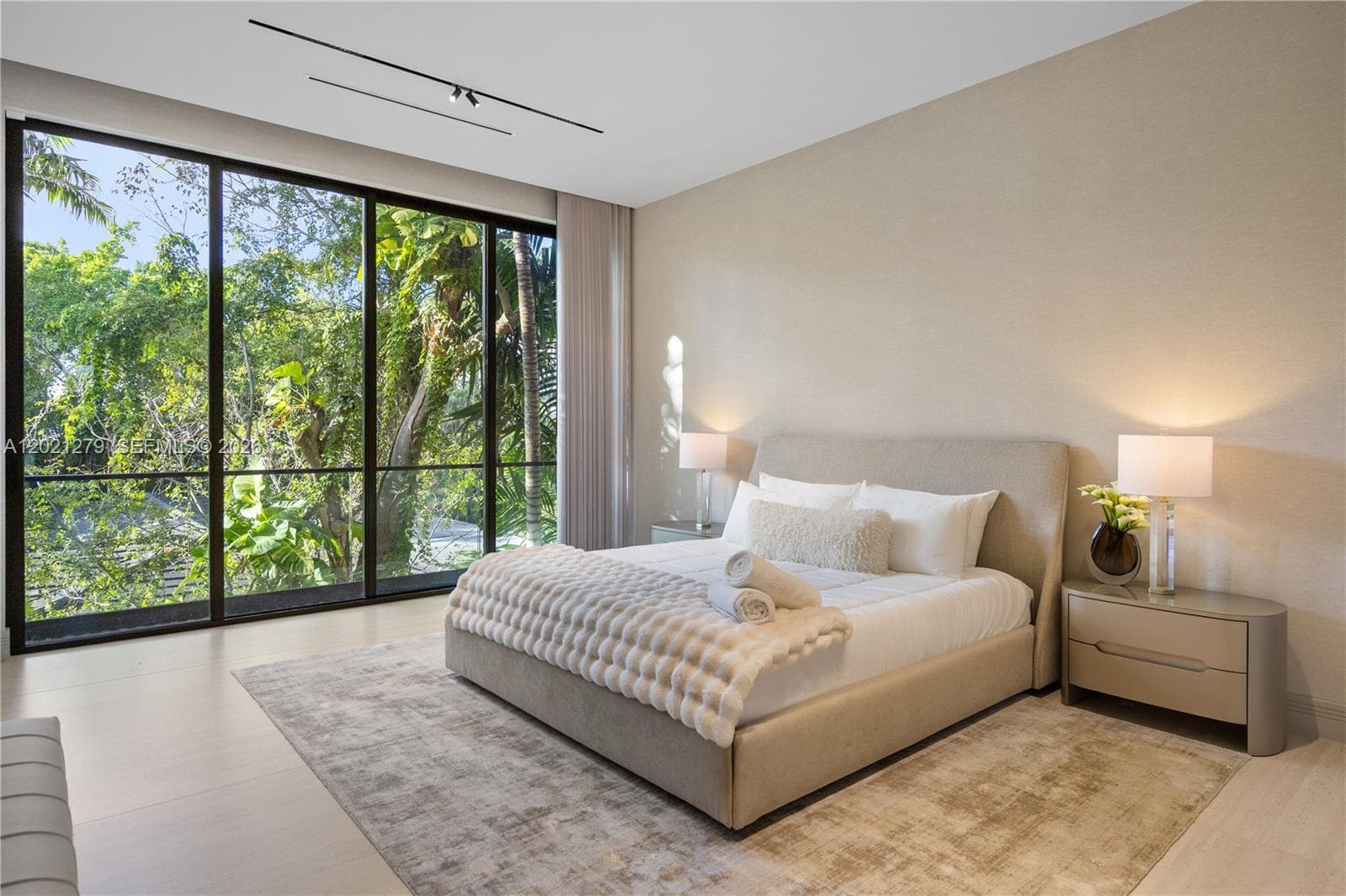 905 Belle Meade Island Dr, Miami FL 33138 — 34