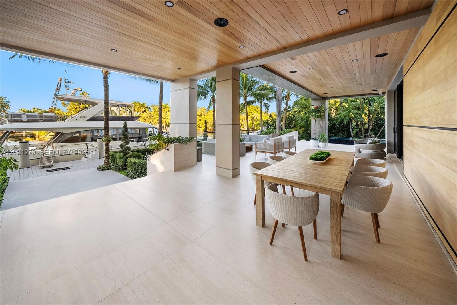 905 Belle Meade Island Dr, Miami FL 33138 — 18
