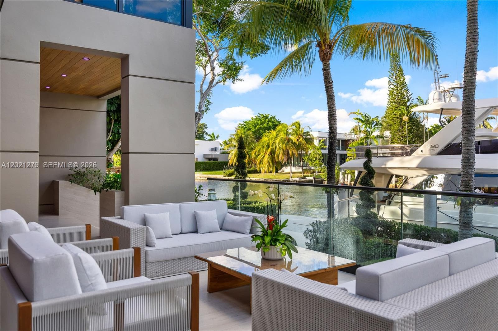 905 Belle Meade Island Dr, Miami FL 33138 — 21