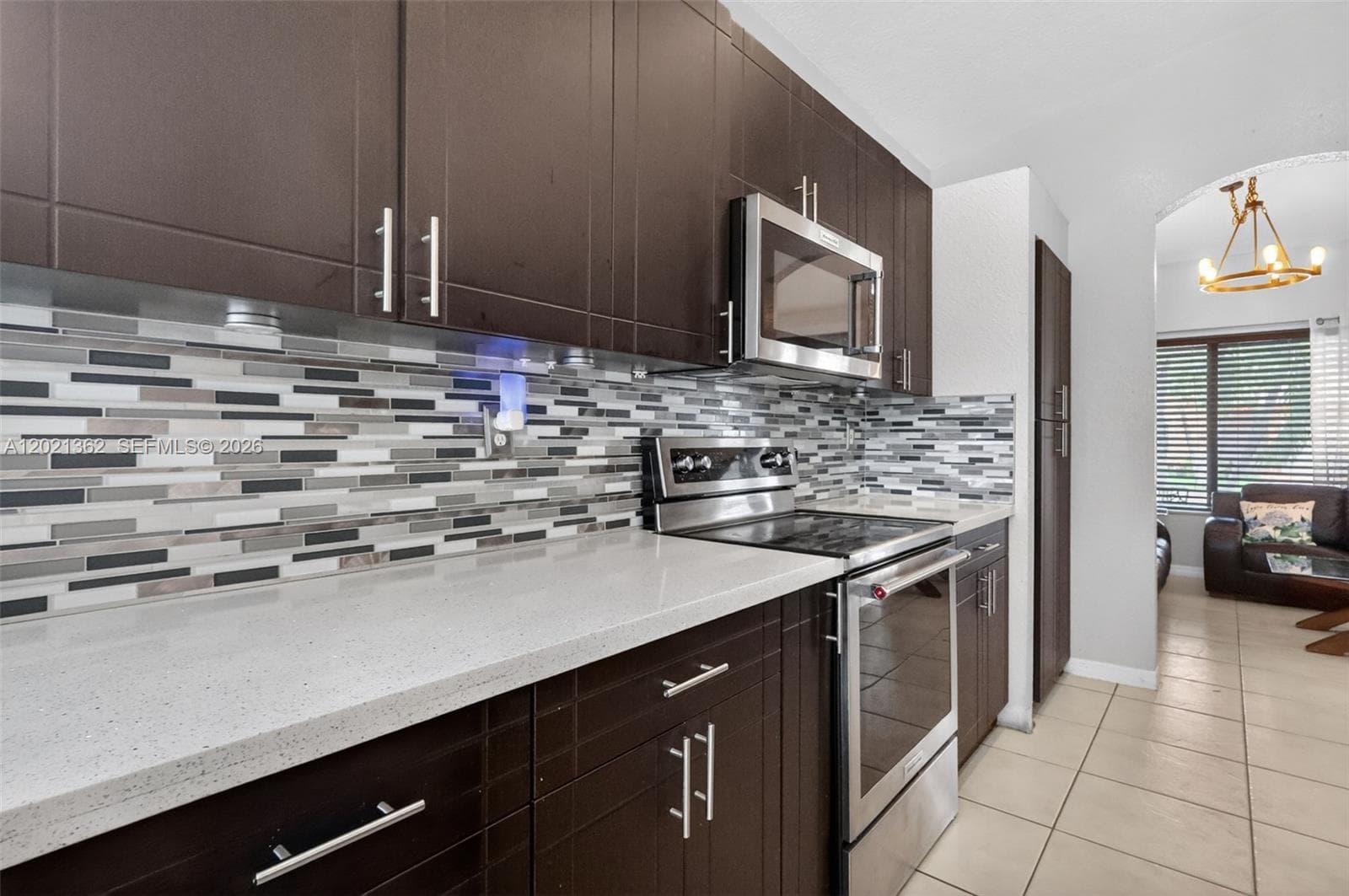 8892 NW 167th St, Miami Lakes FL 33018 — 41