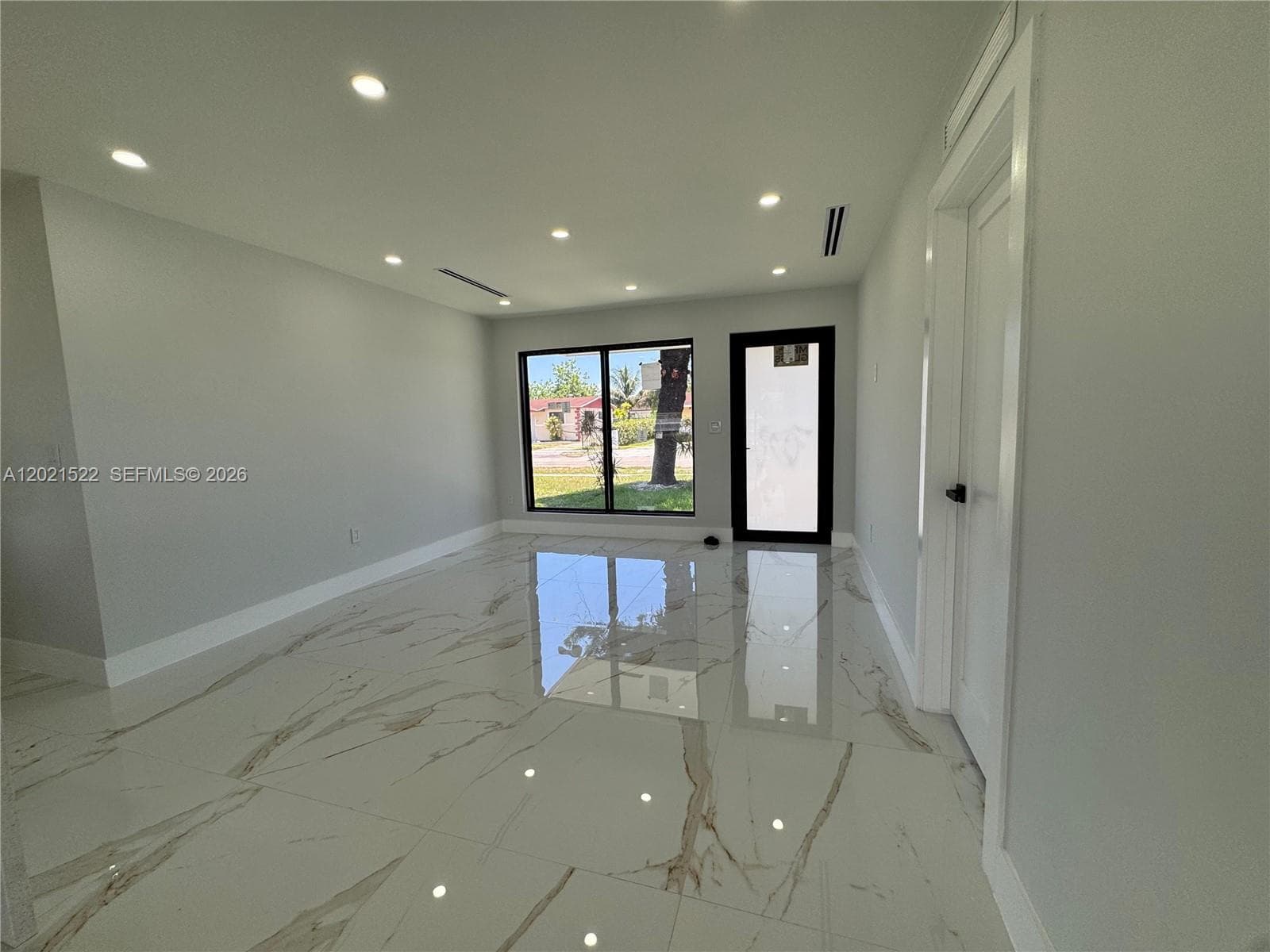 2251 NW 193rd Ter, Miami Gardens FL 33056 — 2