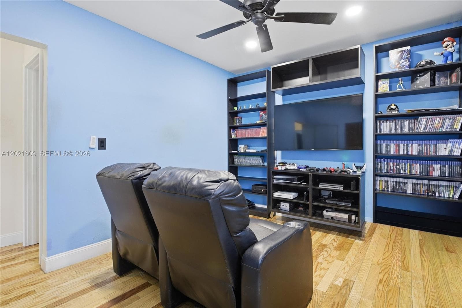 245 Lenape Dr, Miami Springs FL 33166 — 29