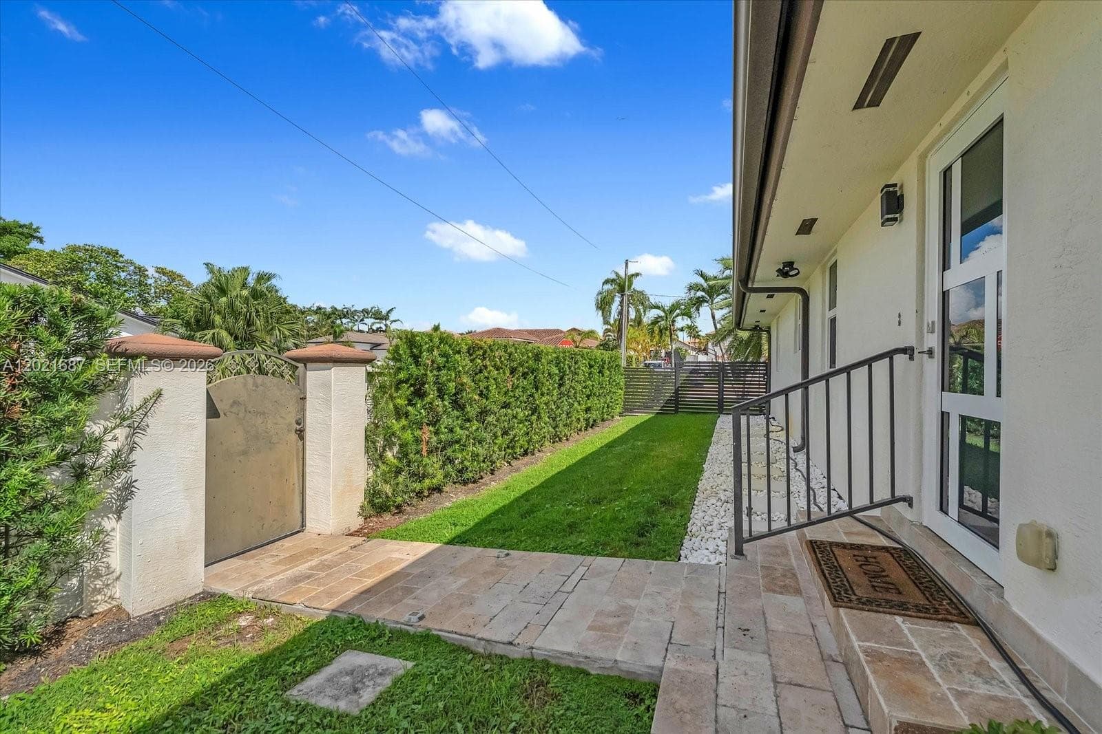 9796 NW 28th Ter, Doral FL 33172 — 42