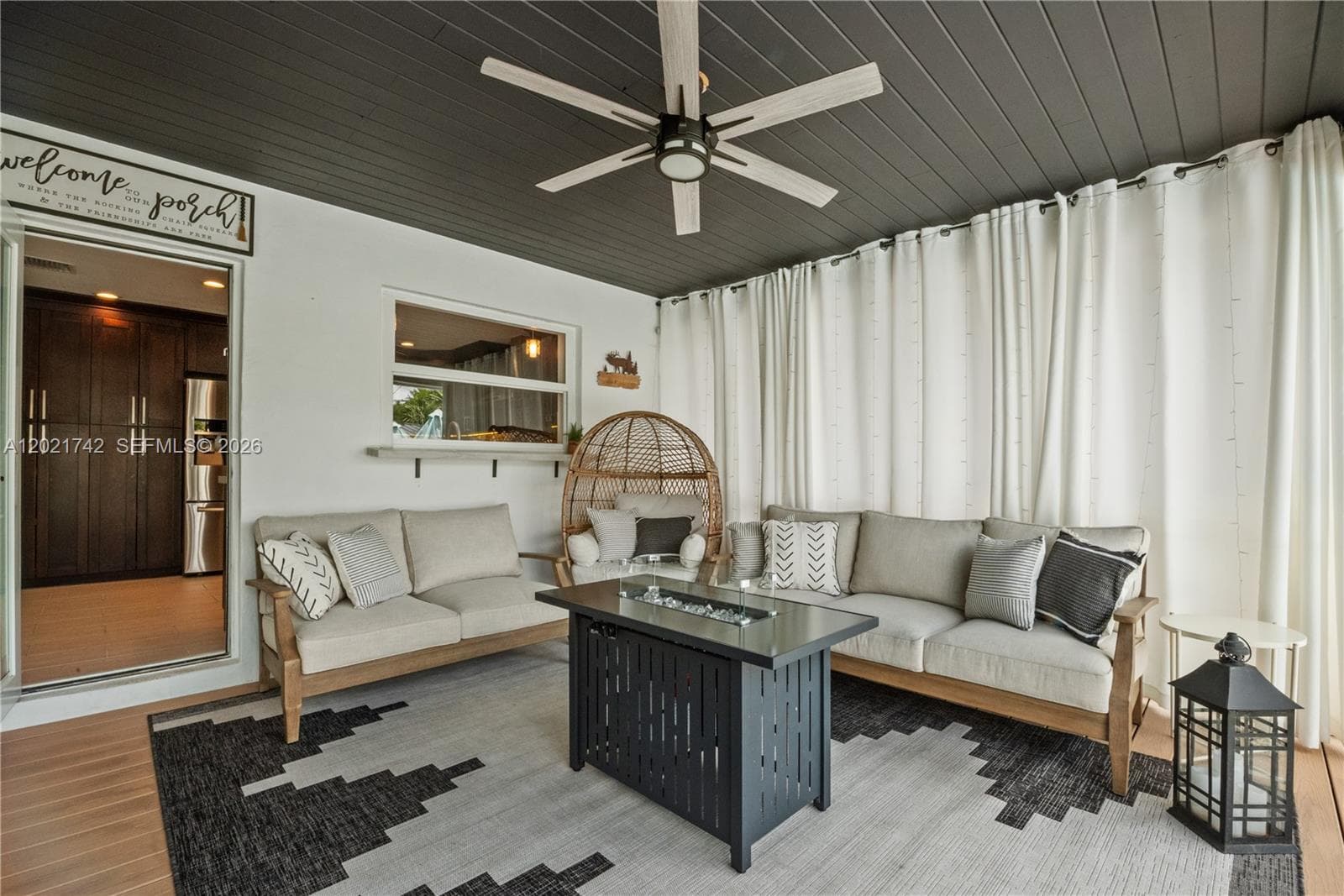 1183 Robin Ave, Miami Springs FL 33166 — 24