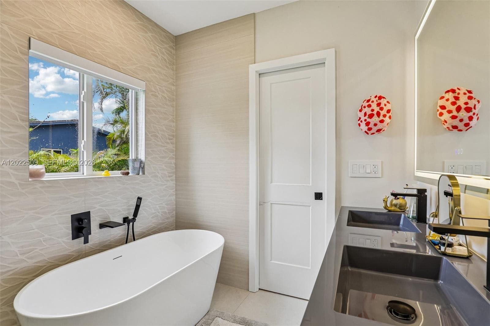 5620 SW 63rd Ct, South Miami FL 33143 — 16