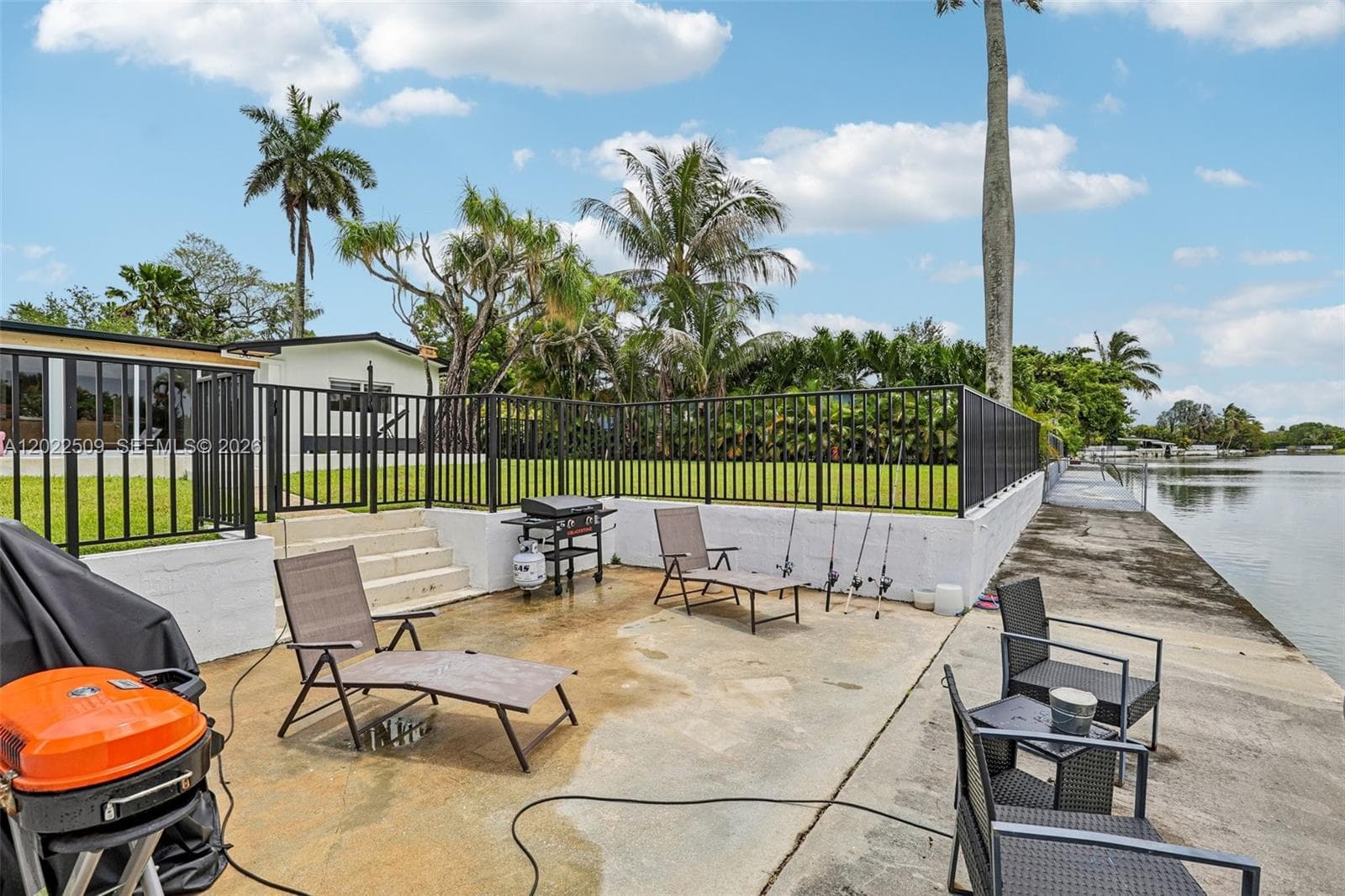 5620 SW 63rd Ct, South Miami FL 33143 — 26