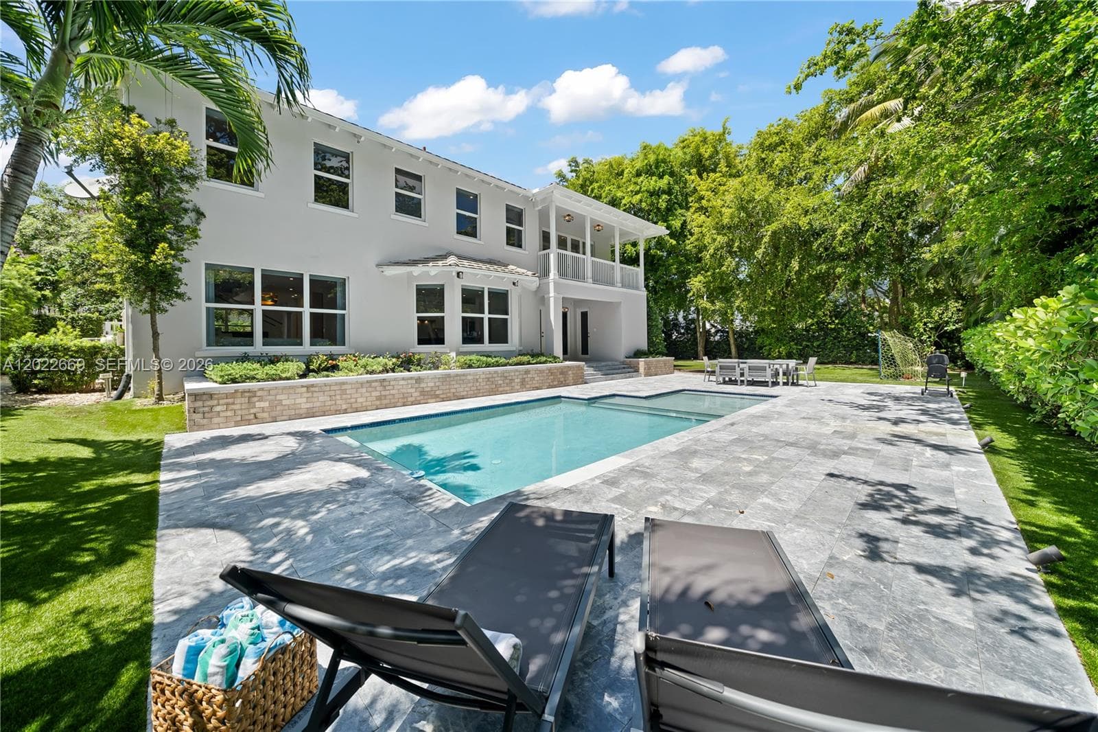 5700 SW 86th St, South Miami FL 33143 — 56