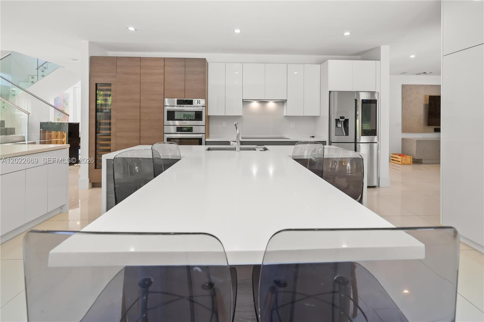 5700 SW 86th St, South Miami FL 33143 — 16