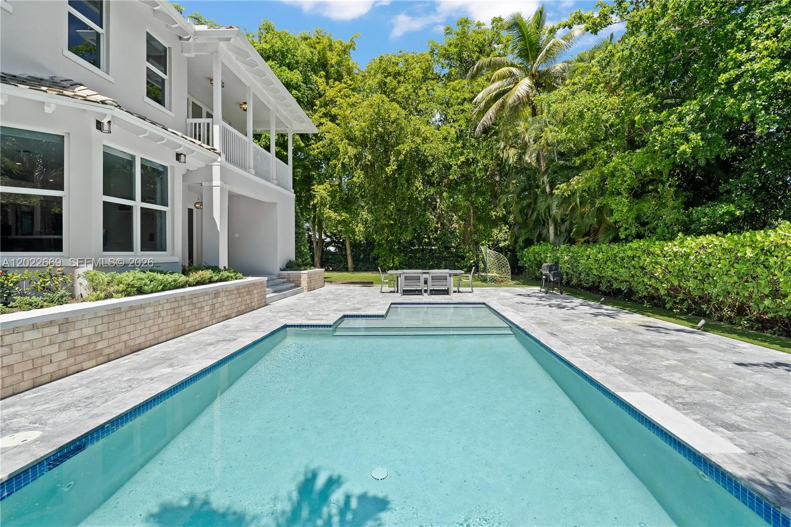 5700 SW 86th St, South Miami FL 33143 — 57