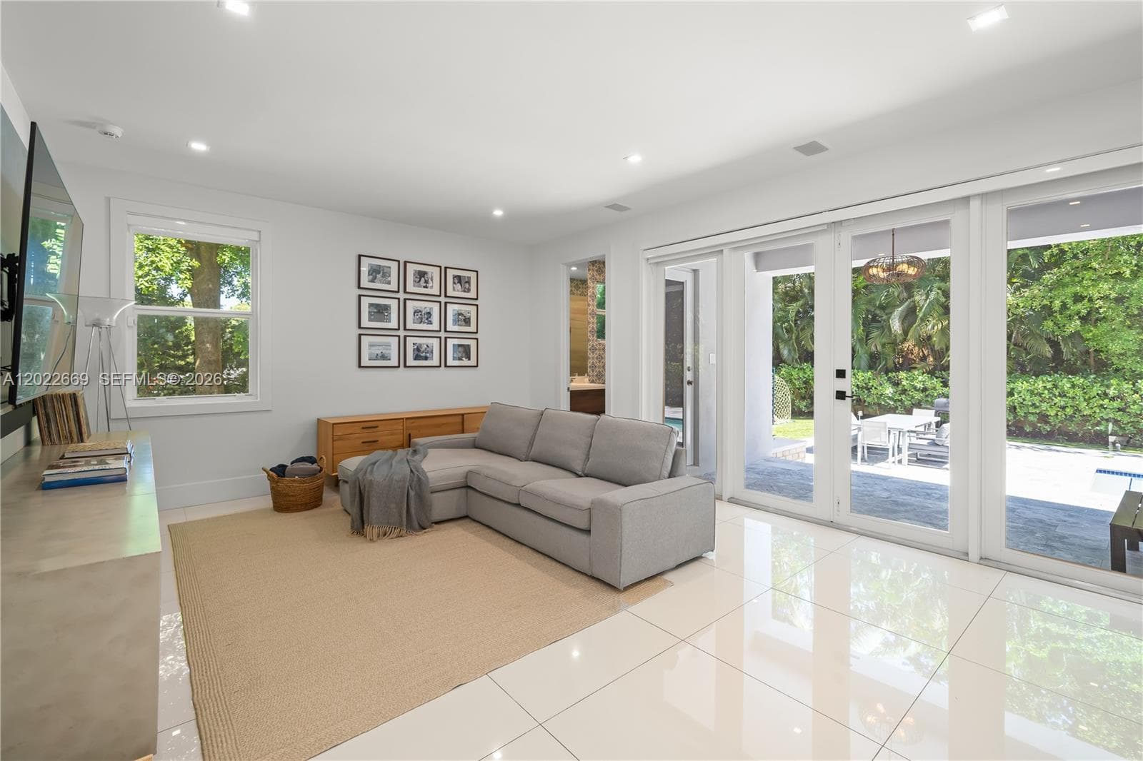 5700 SW 86th St, South Miami FL 33143 — 22