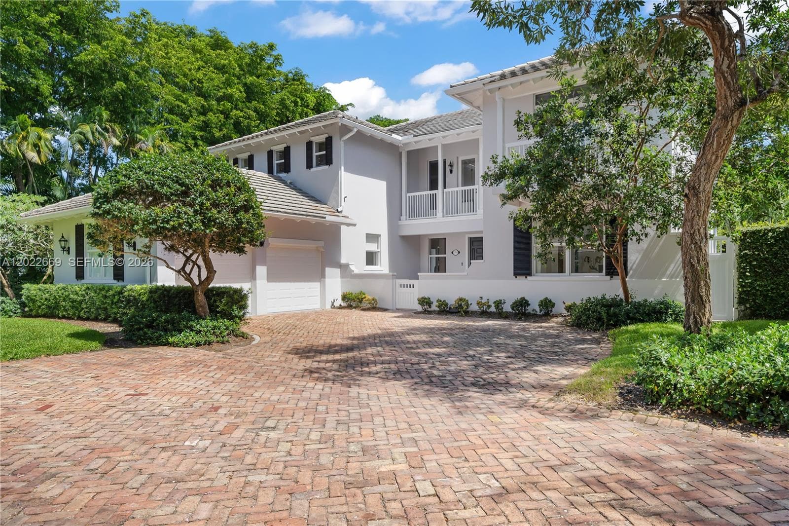 5700 SW 86th St, South Miami FL 33143 — 1