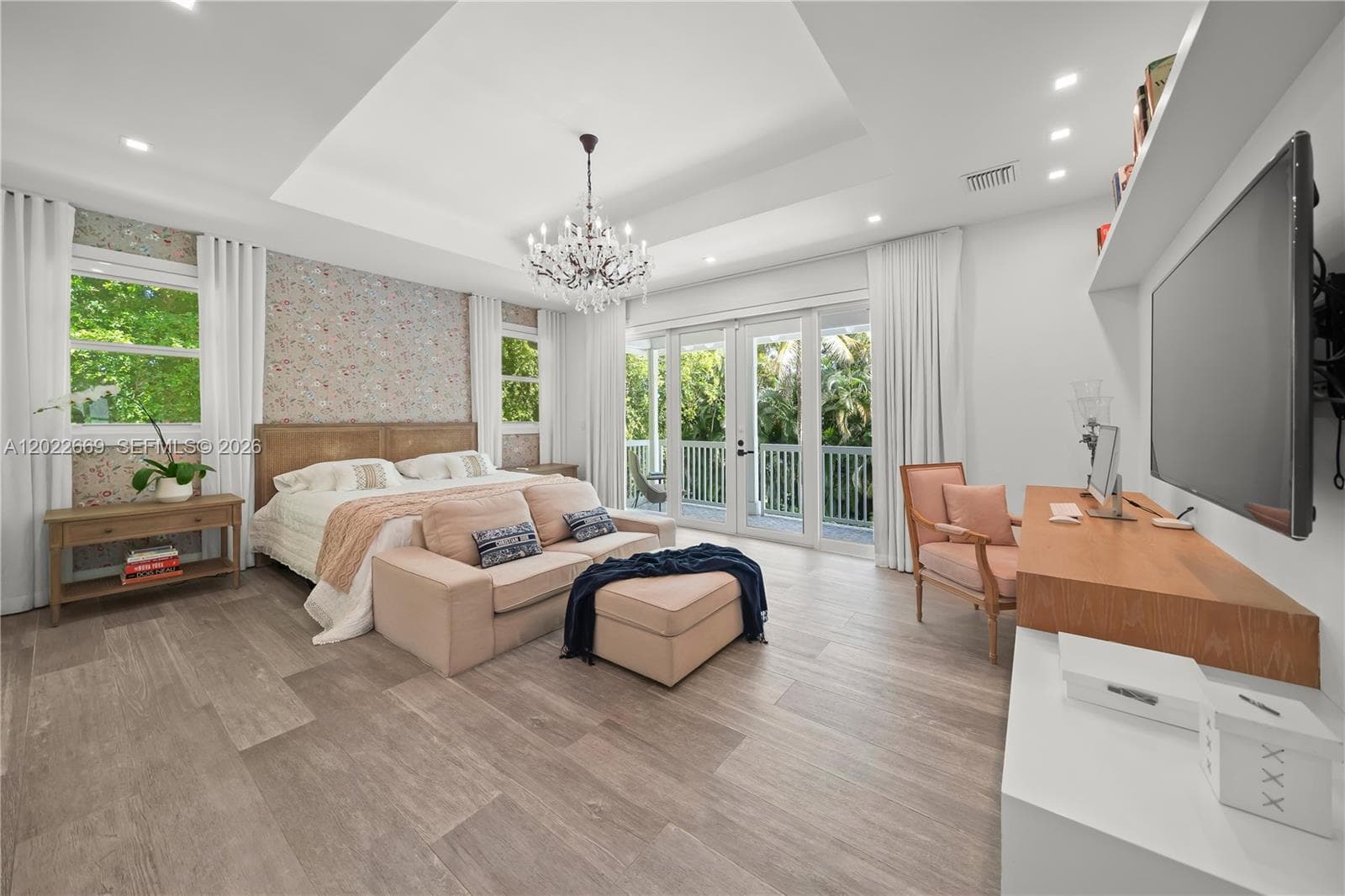 5700 SW 86th St, South Miami FL 33143 — 33