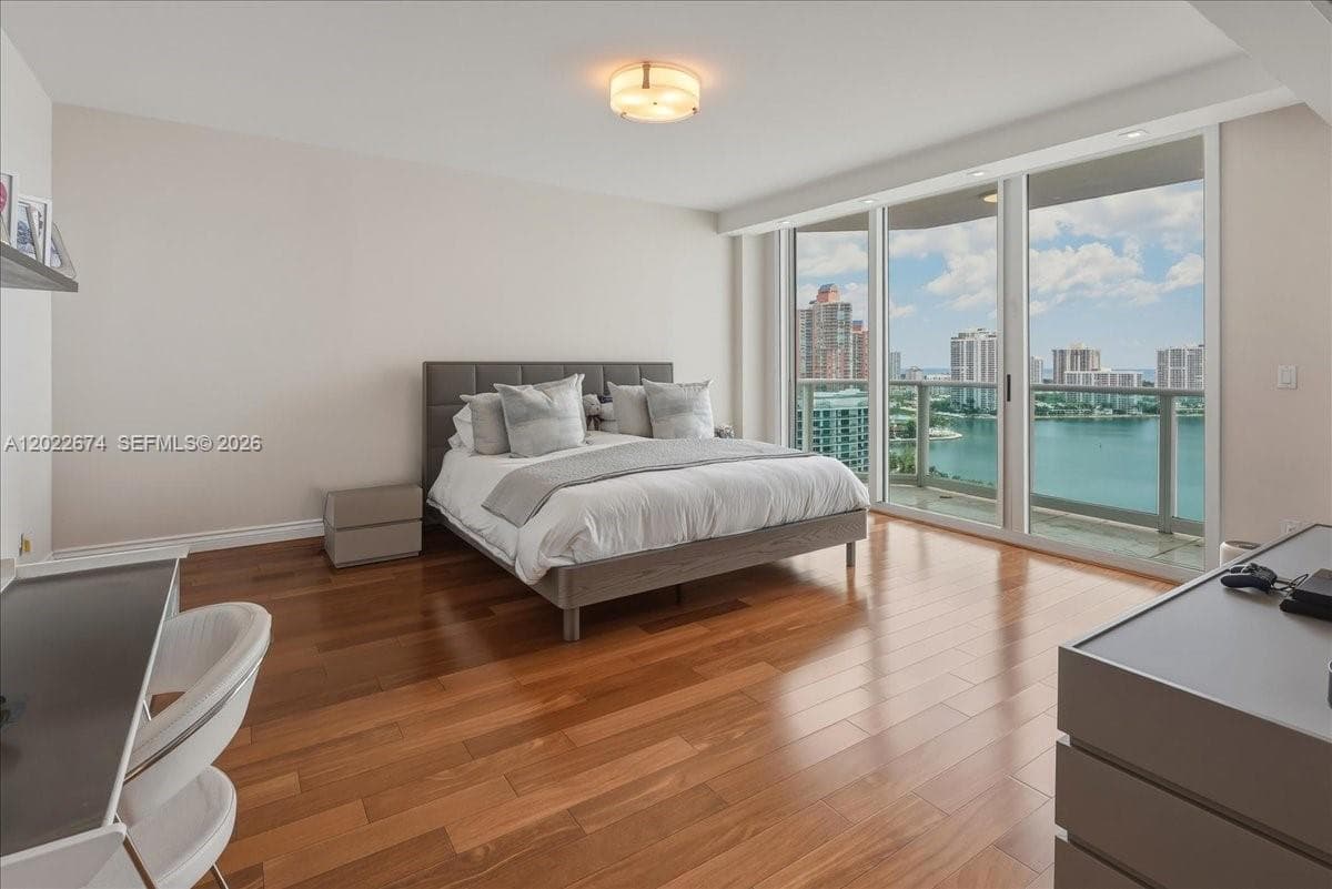 3301 NE 183rd St # 2101, Aventura FL 33160 — 10