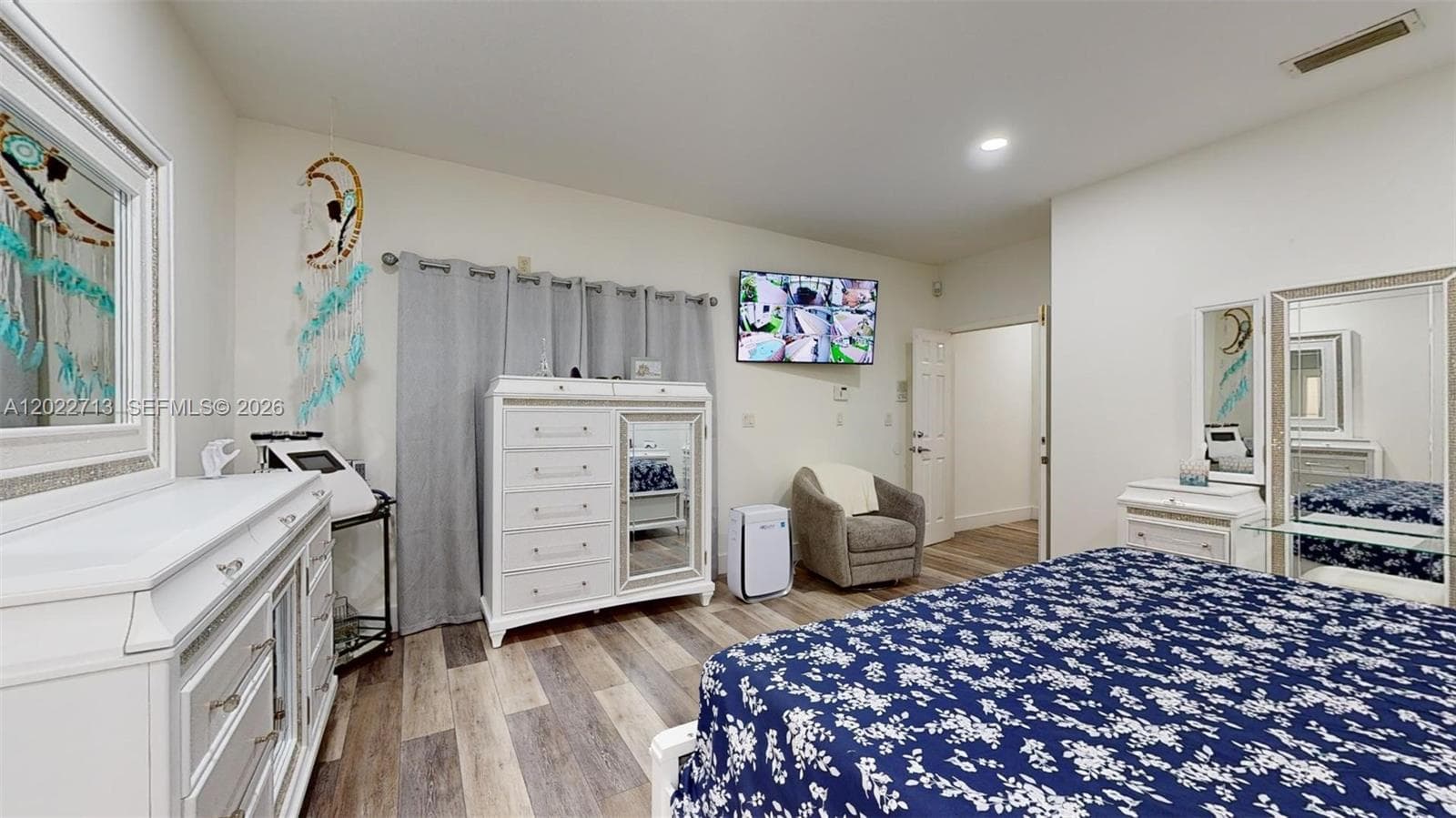 357 W 44th St, Hialeah FL 33012 — 30
