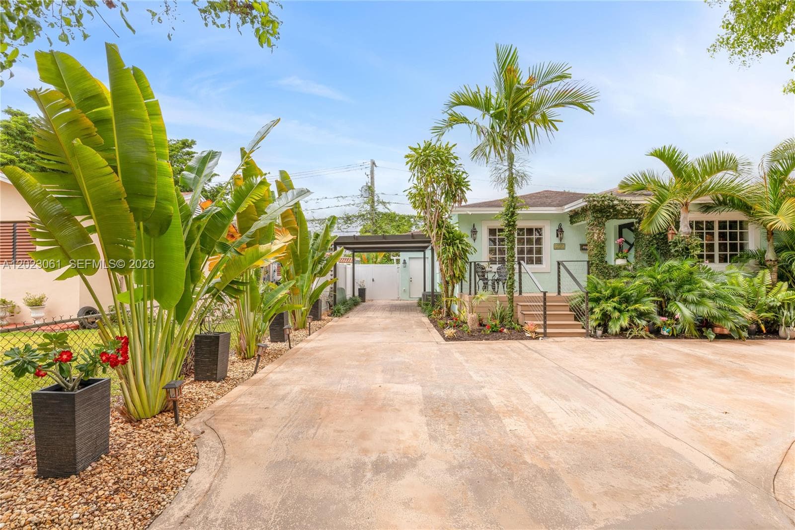 6520 SW 16th Ter, West Miami FL 33155 — 3