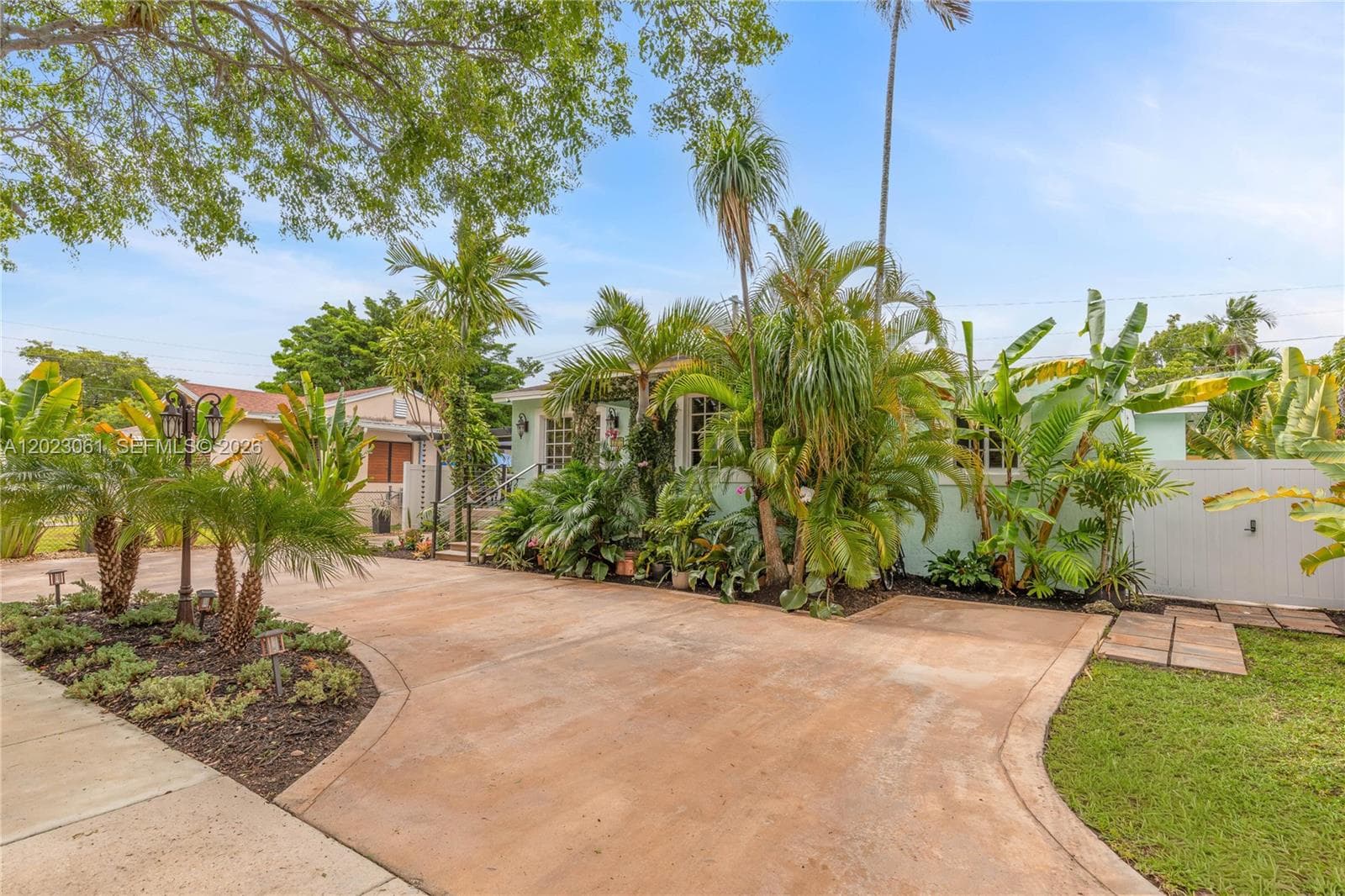 6520 SW 16th Ter, West Miami FL 33155 — 5