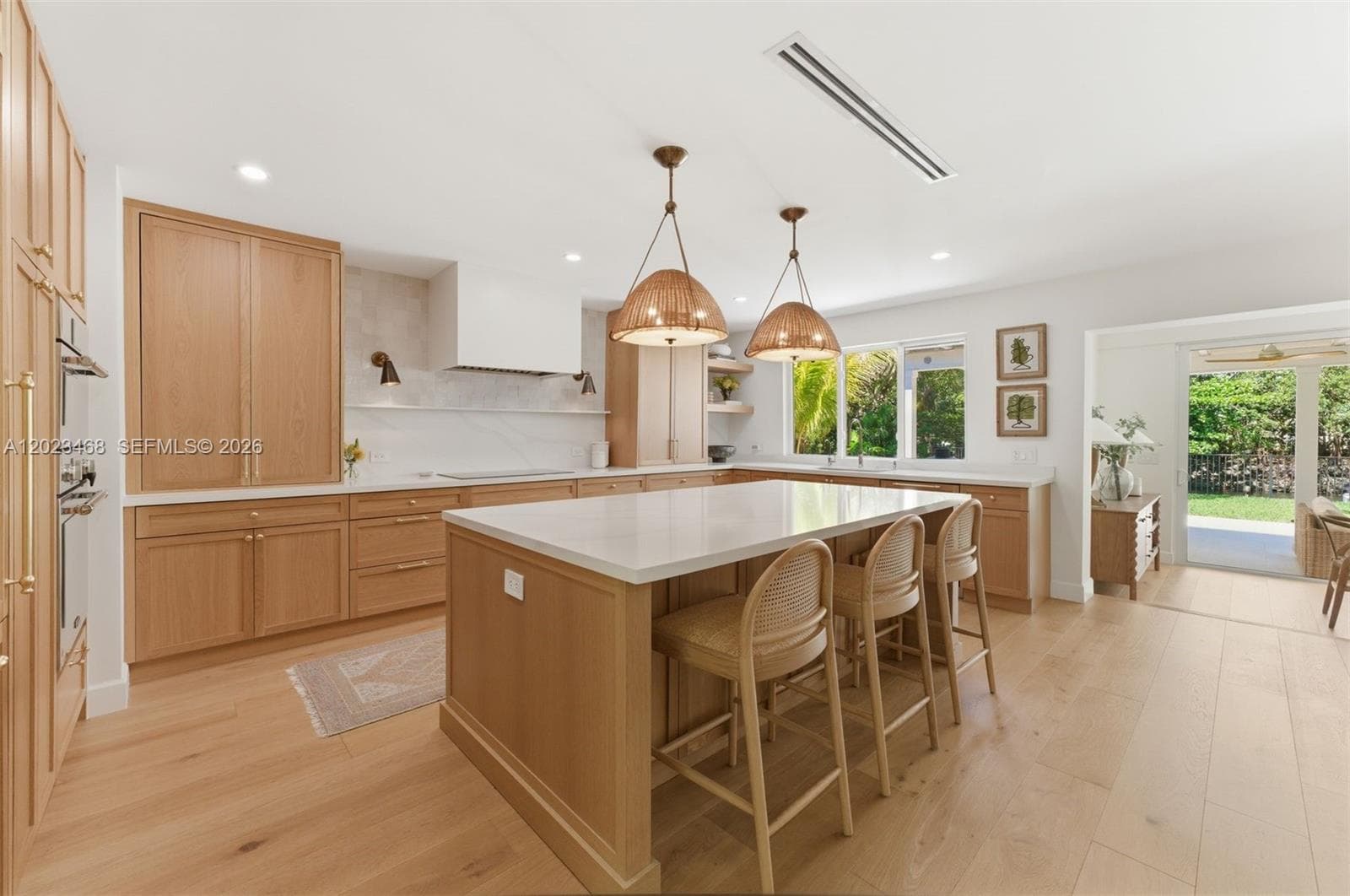 7350 SW 65th Ave, South Miami FL 33143 — 6