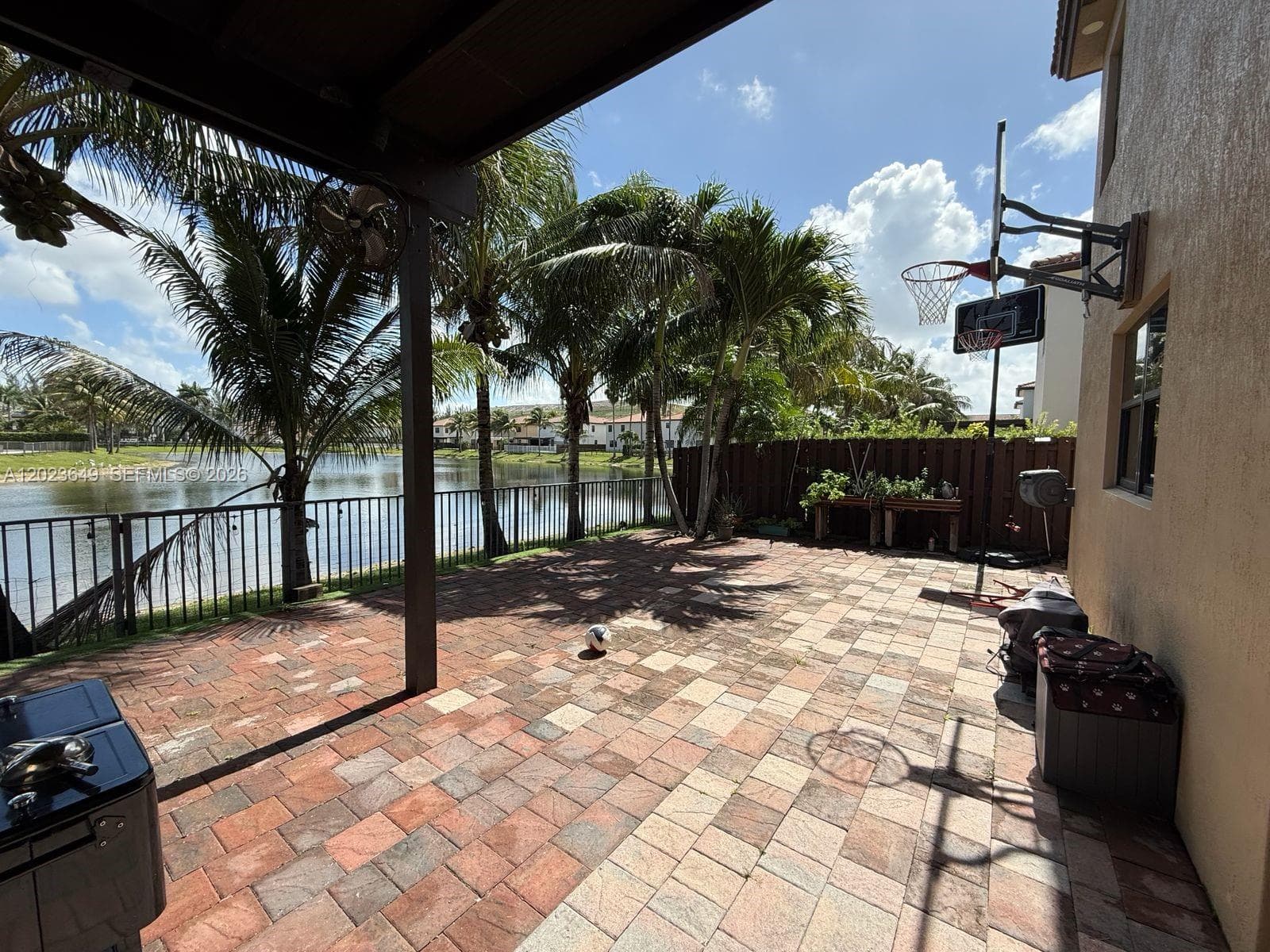 9907 NW 87th Ter, Doral FL 33178 — 28