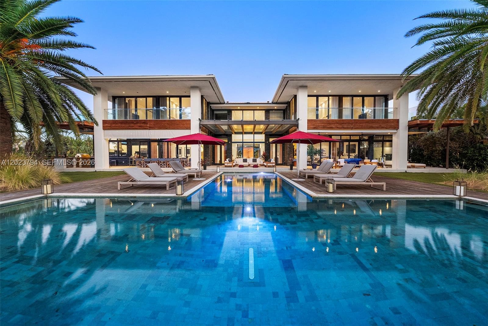 385 Centre Is, Golden Beach FL 33160 — 75