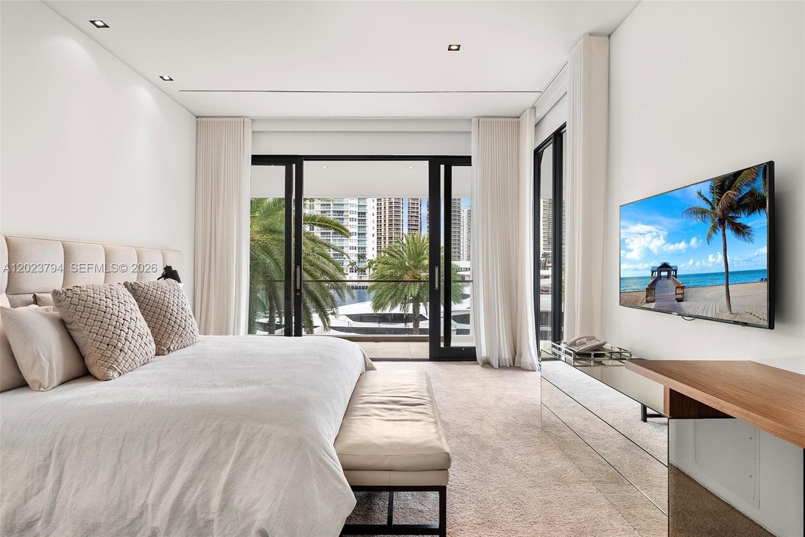 385 Centre Is, Golden Beach FL 33160 — 45