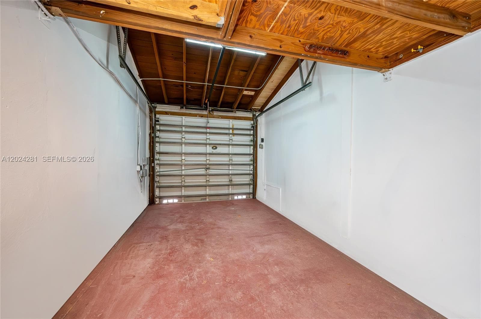 264 Navajo St, Miami Springs FL 33166 — 14