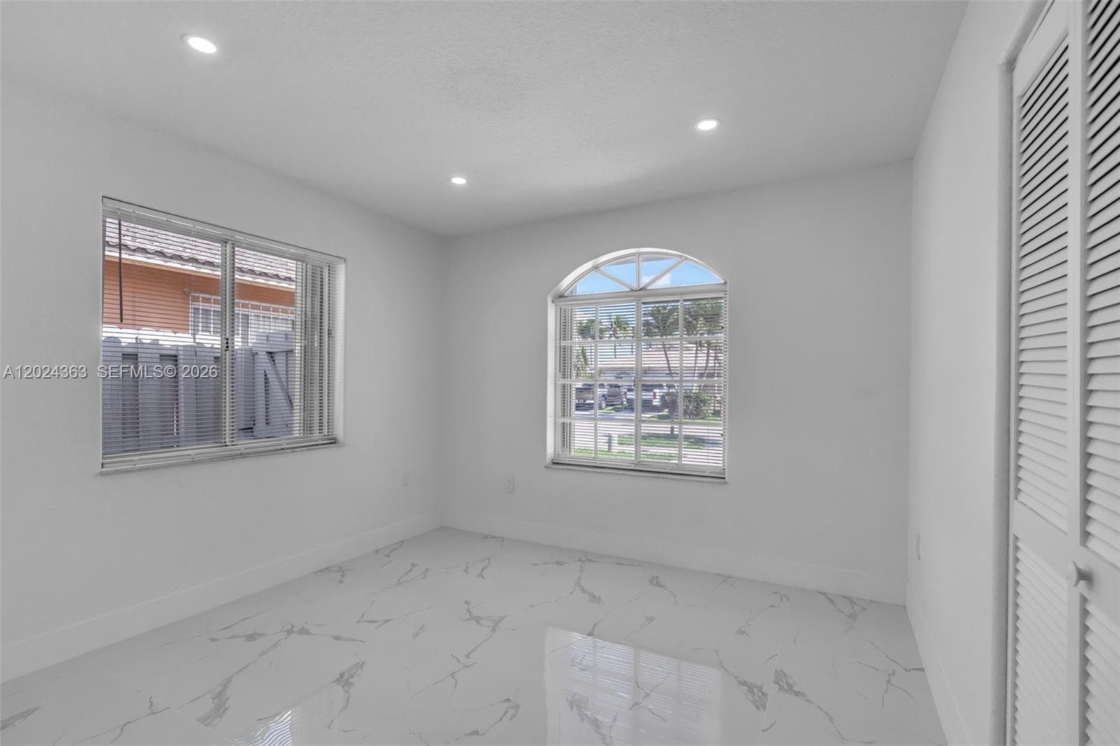 9703 NW 127th St, Hialeah Gardens FL 33018 — 23