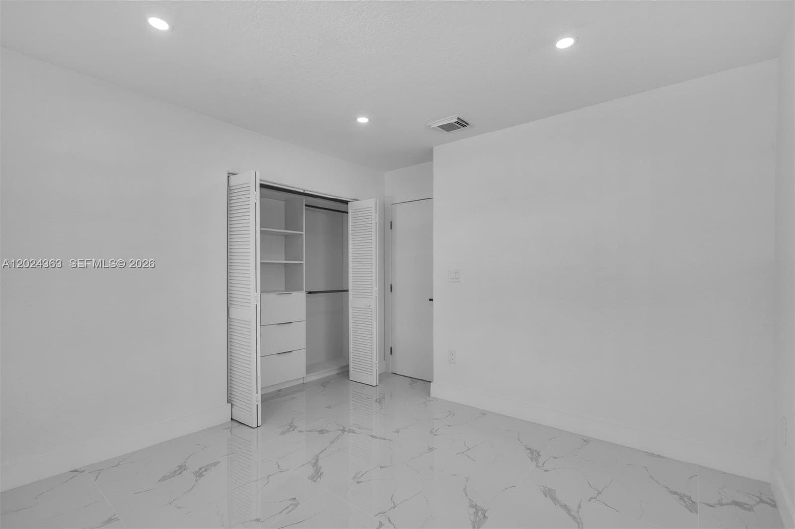 9703 NW 127th St, Hialeah Gardens FL 33018 — 24