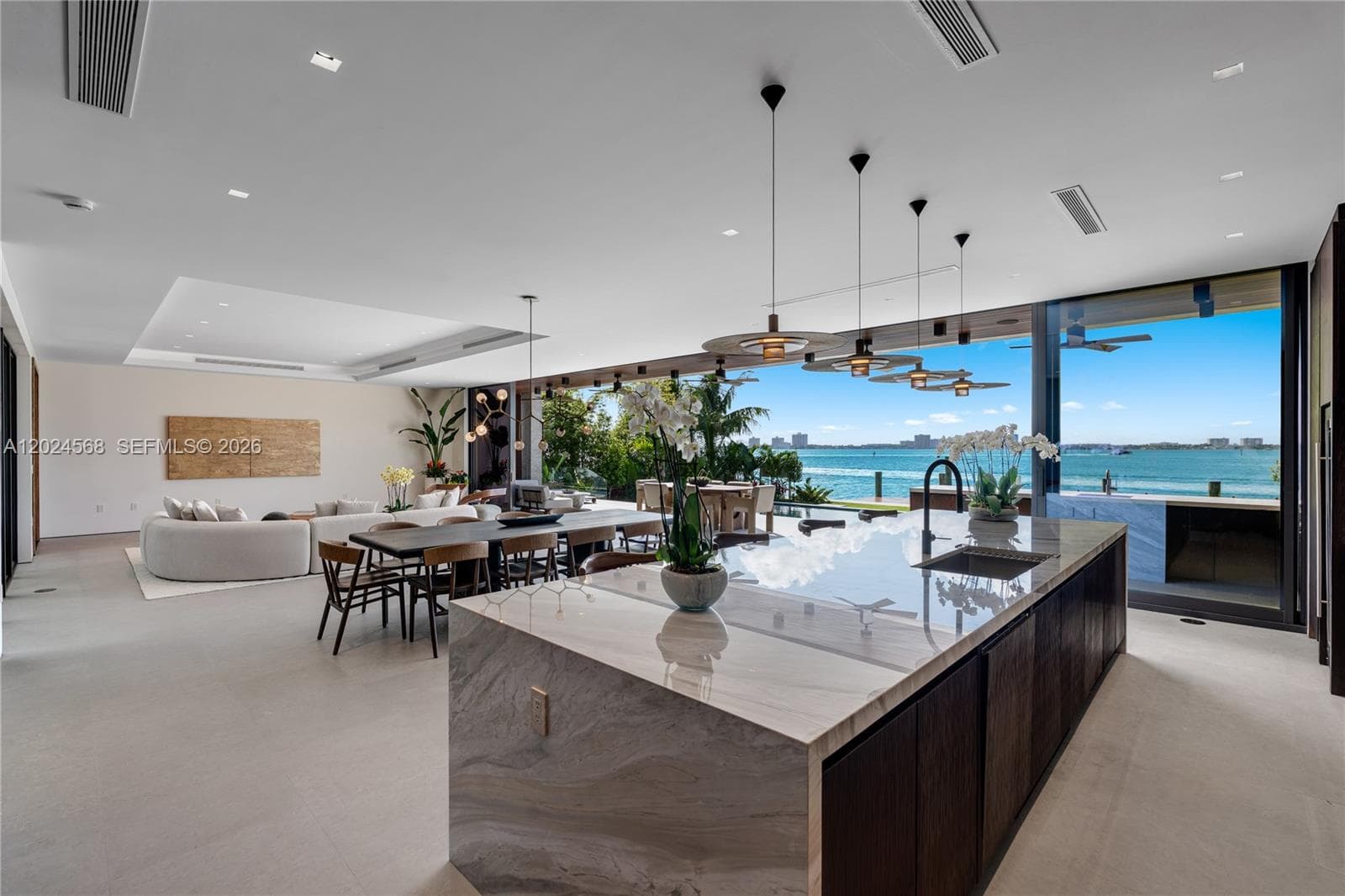 857 N Shore Dr, Miami Beach FL 33141 — 6