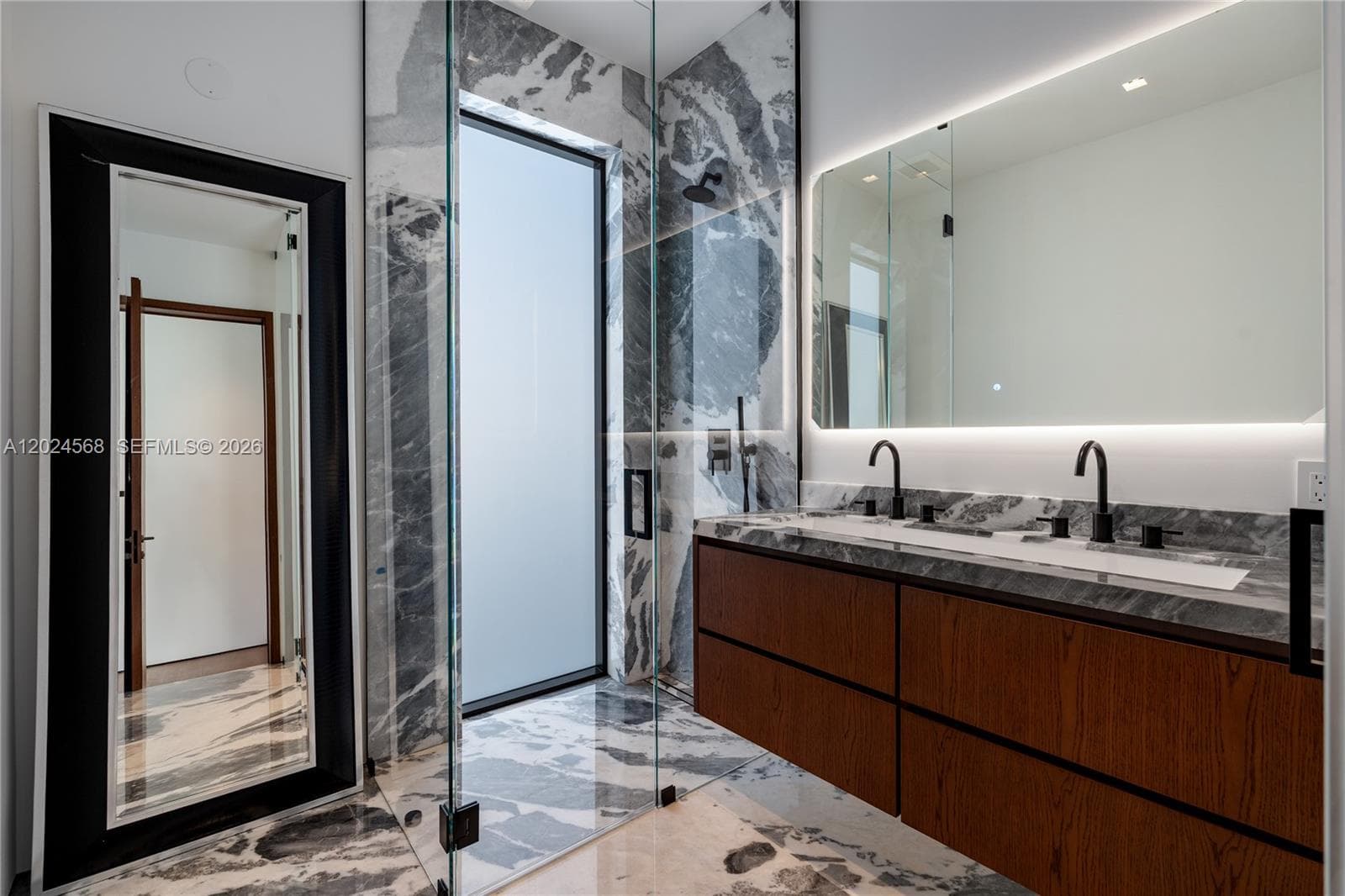857 N Shore Dr, Miami Beach FL 33141 — 52