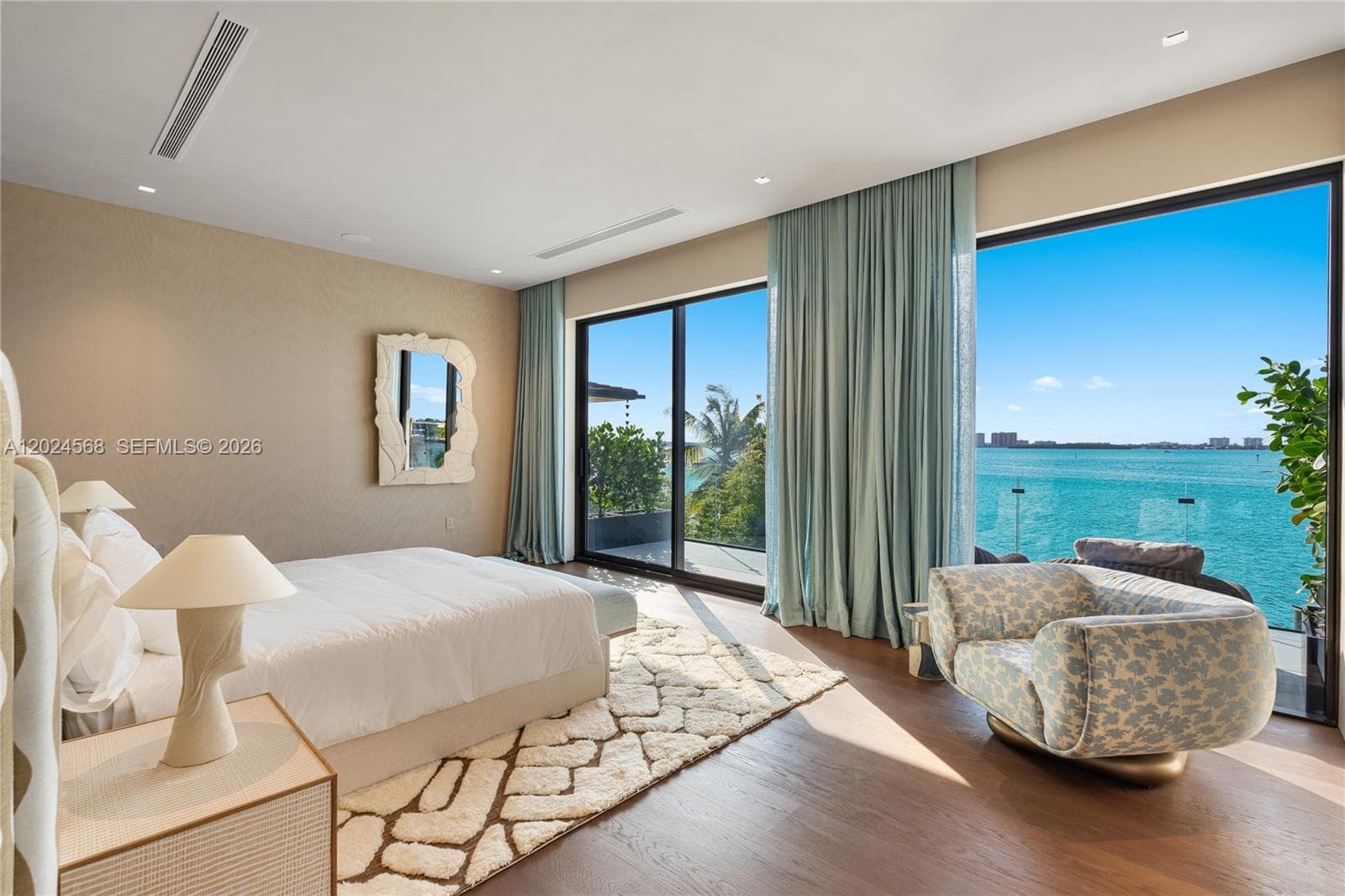 857 N Shore Dr, Miami Beach FL 33141 — 35
