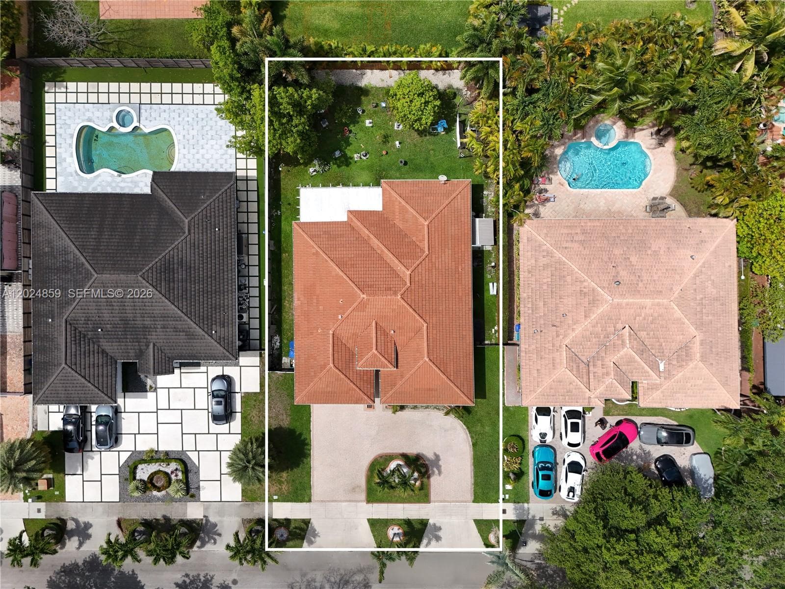 7831 NW 160th Ter, Miami Lakes FL 33016 — 53