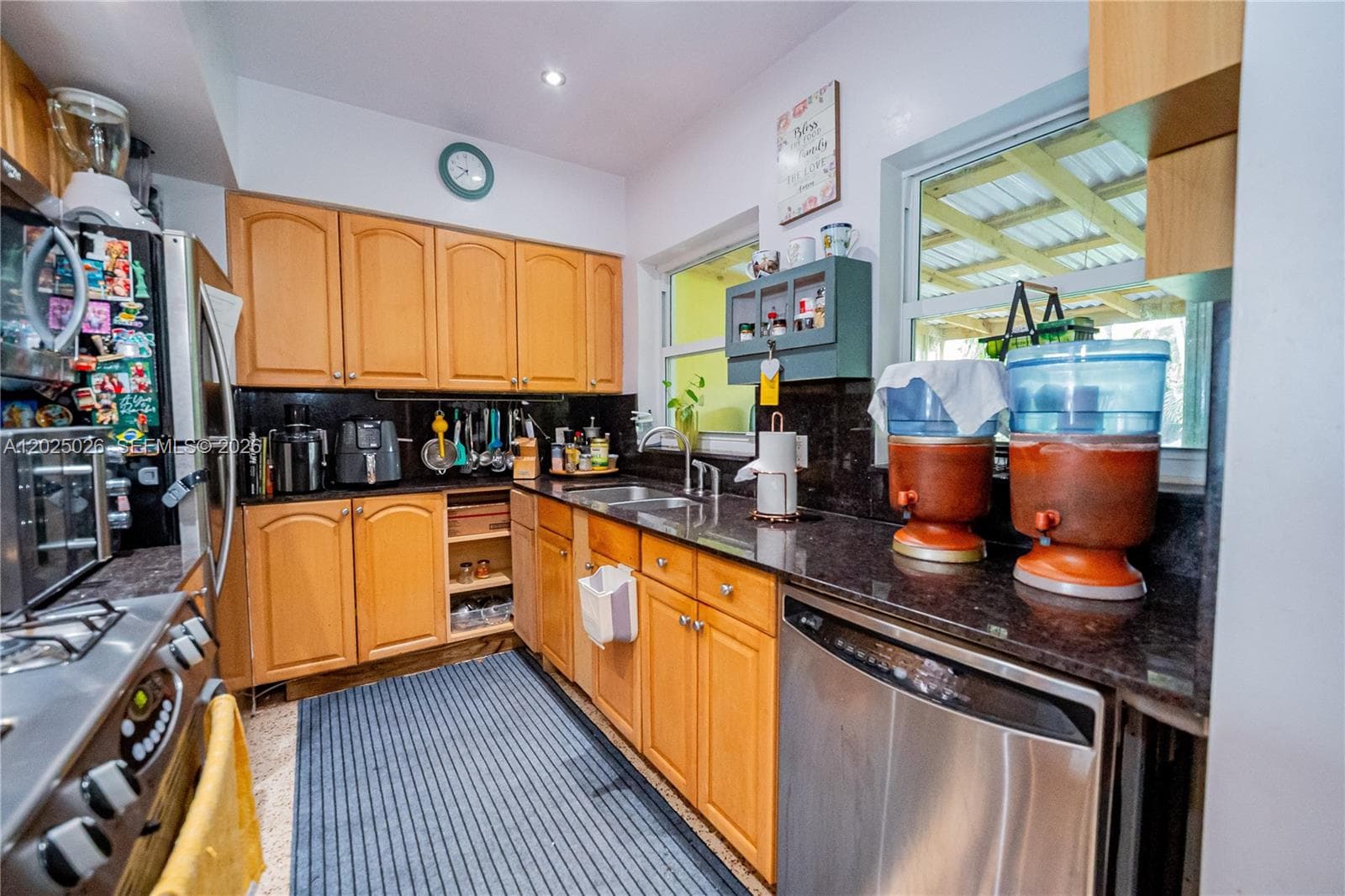 548 East Dr, Miami Springs FL 33166 — 28