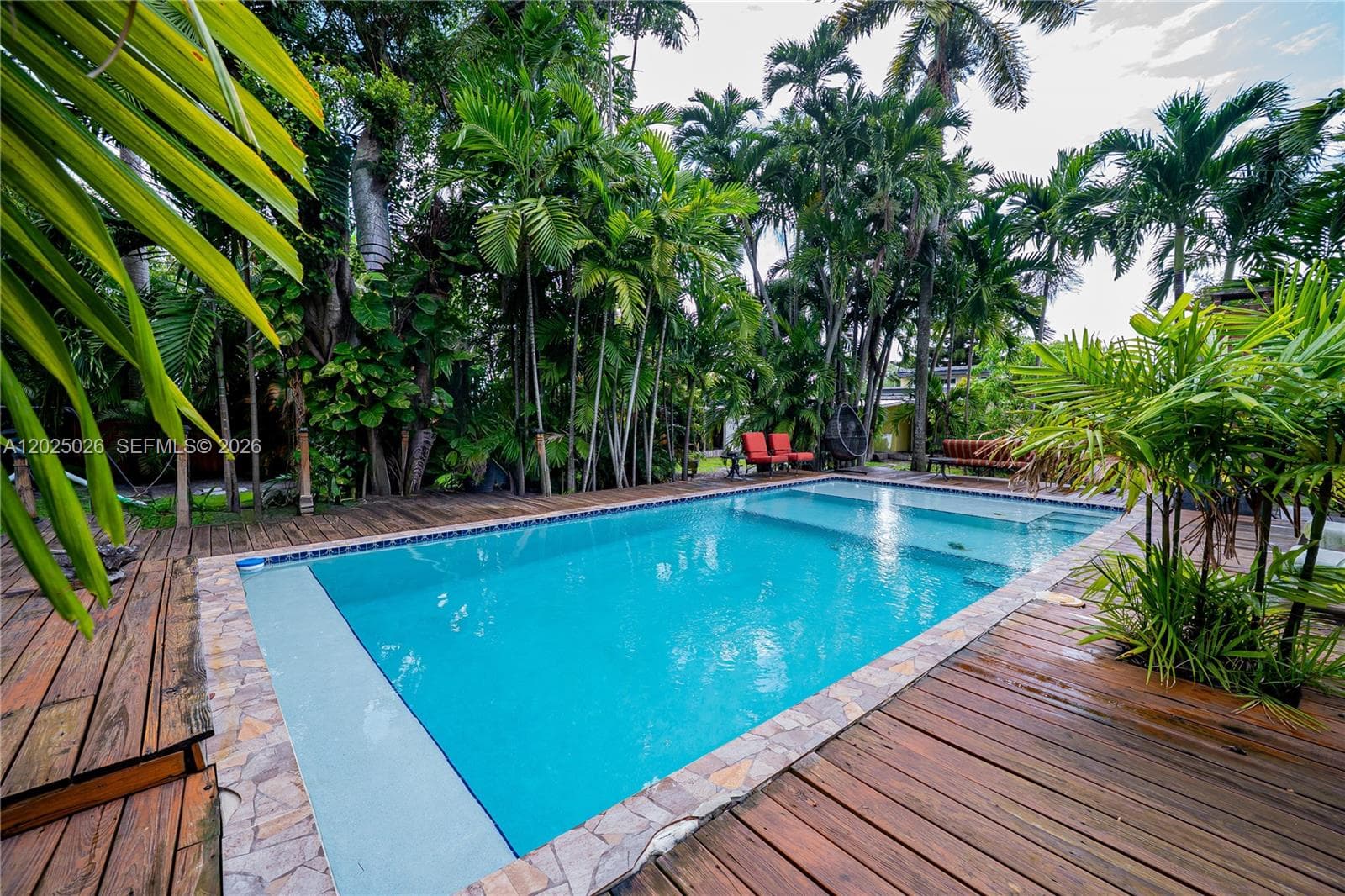 548 East Dr, Miami Springs FL 33166 — 68