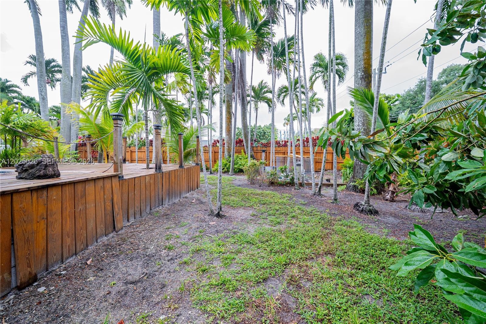 548 East Dr, Miami Springs FL 33166 — 64