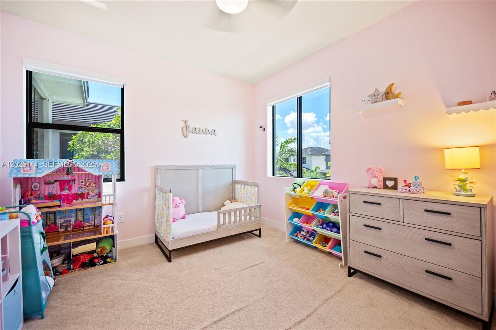 8763 NW 157th Ter, Miami Lakes FL 33018 — 16