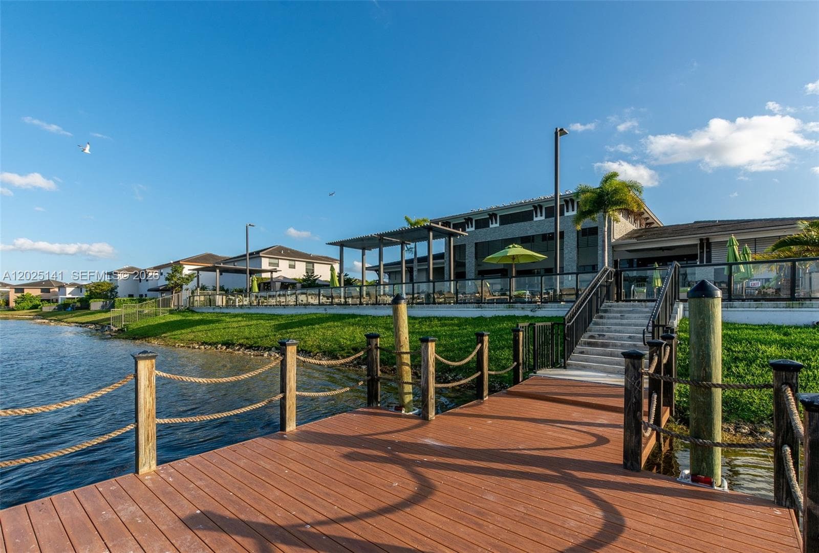 8763 NW 157th Ter, Miami Lakes FL 33018 — 32