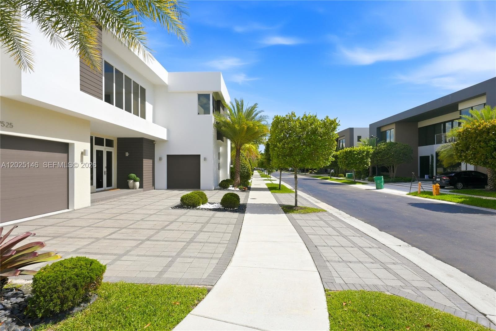 7525 NW 103rd Pl, Doral FL 33178 — 77