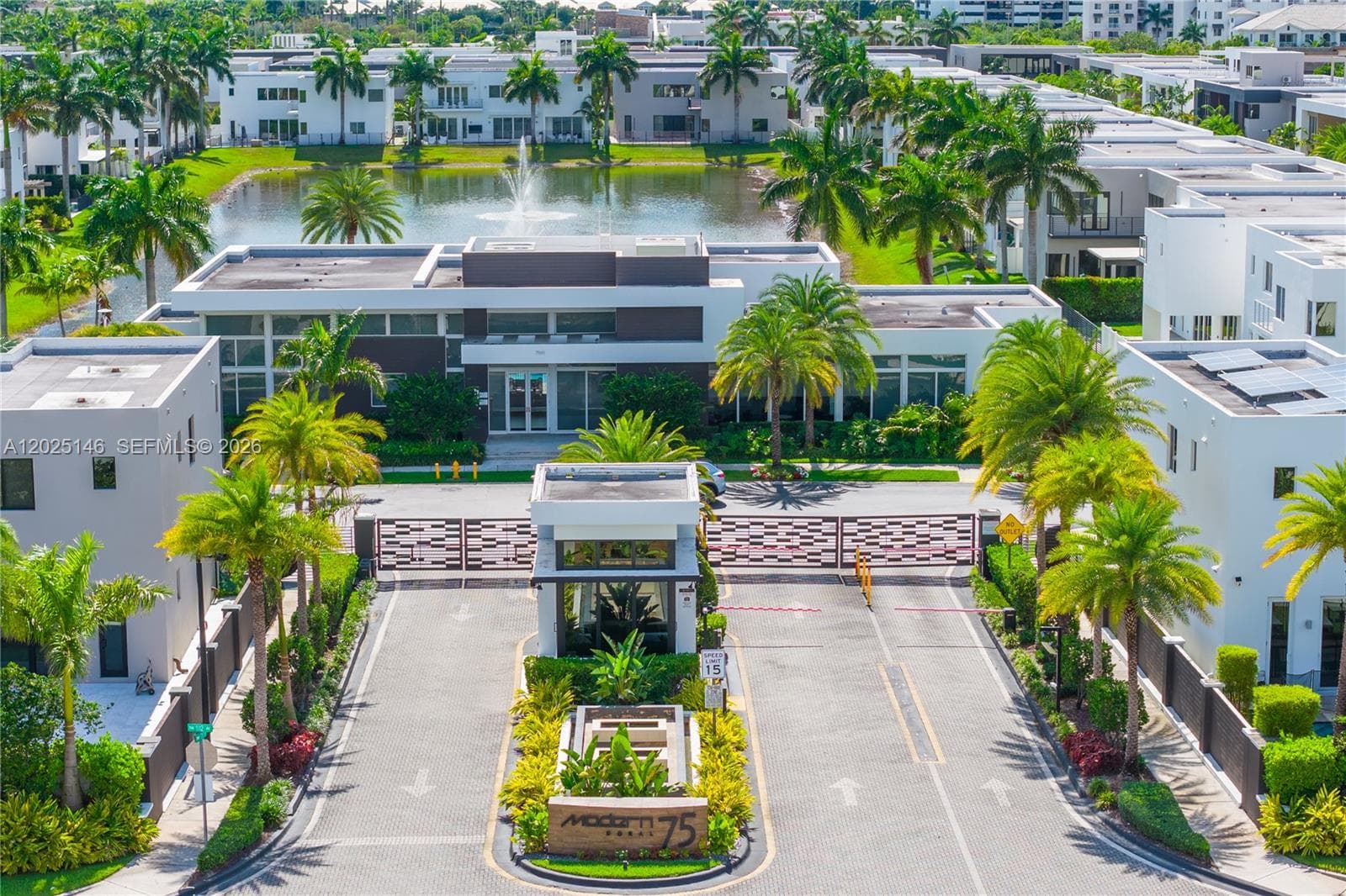 7525 NW 103rd Pl, Doral FL 33178 — 78