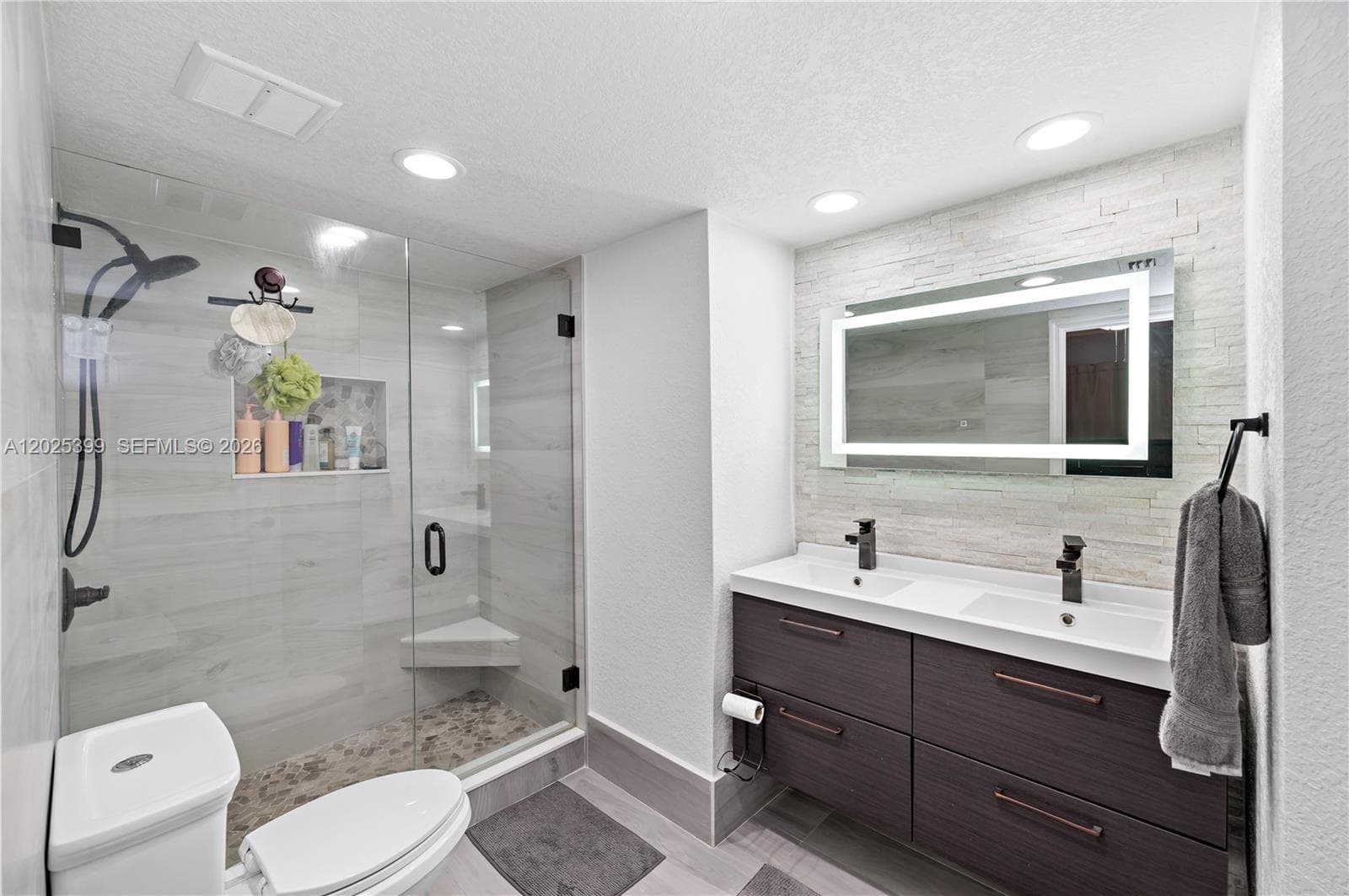 9046 NW 121st Ter # 90, Hialeah Gardens FL 33018 — 14