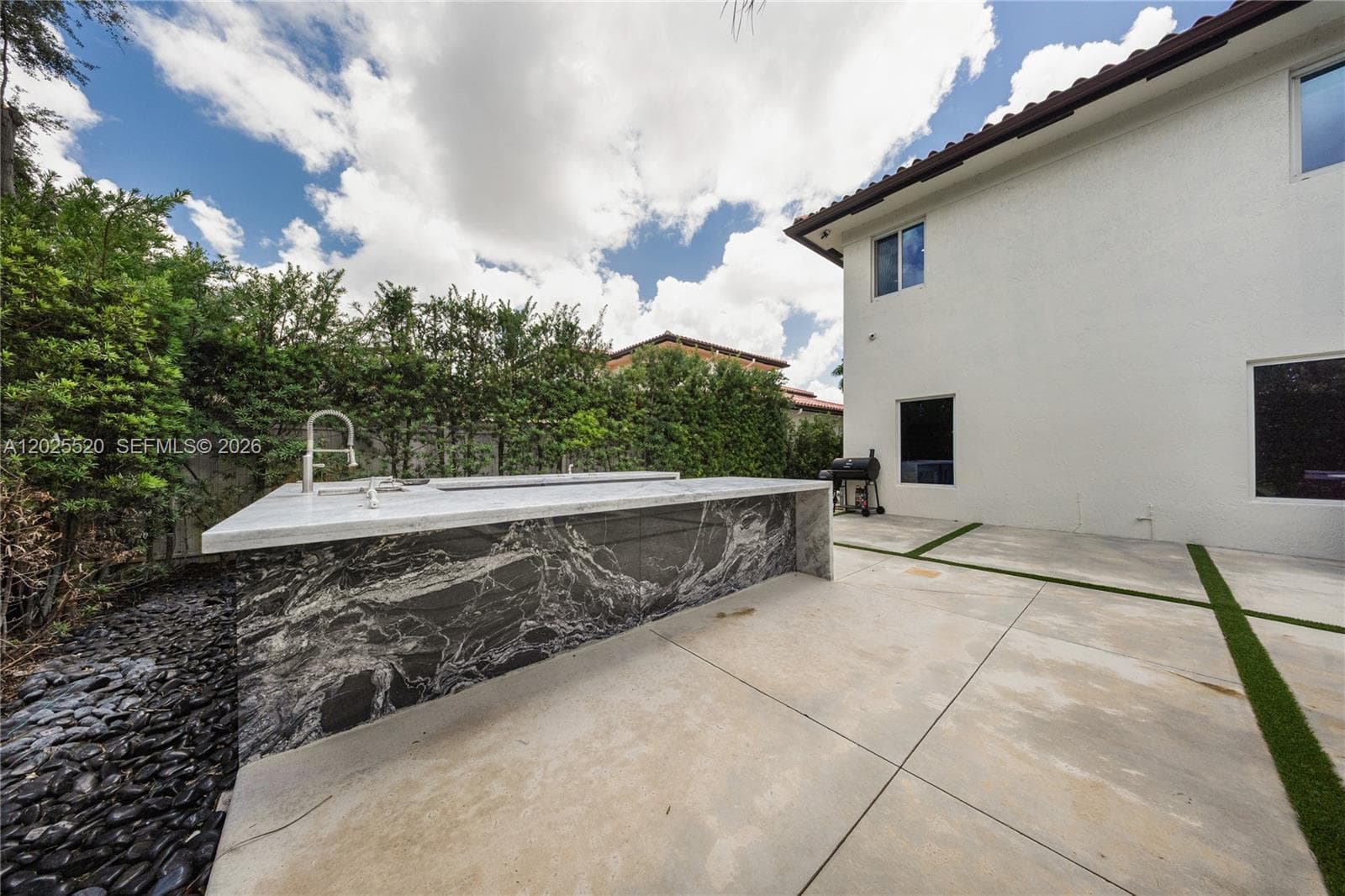 15721 NW 79th Ct, Miami Lakes FL 33016 — 55