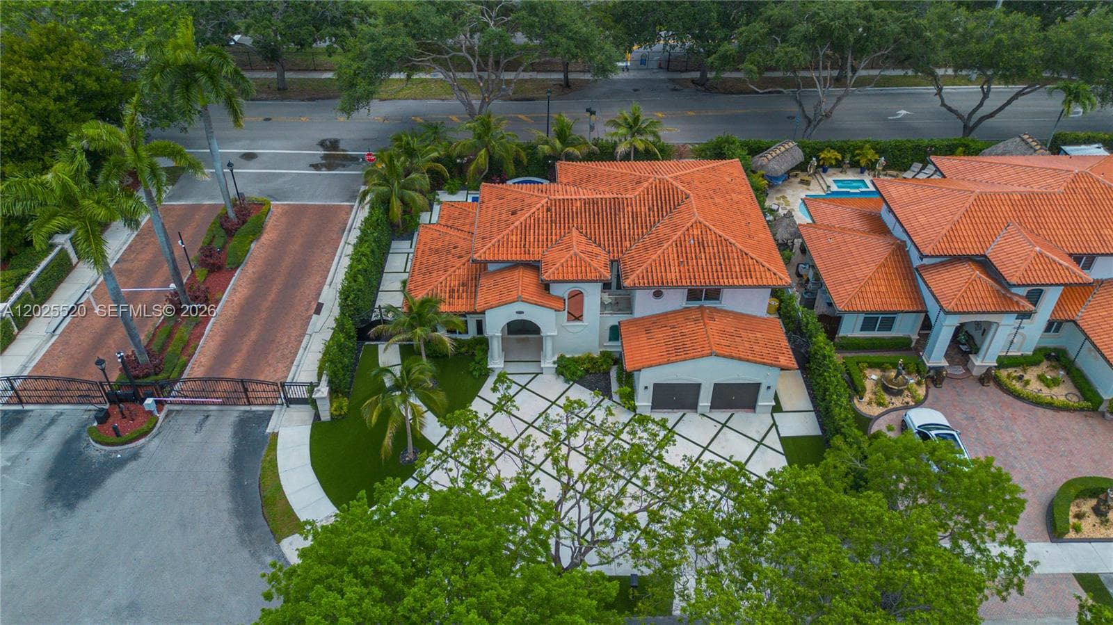15721 NW 79th Ct, Miami Lakes FL 33016 — 74